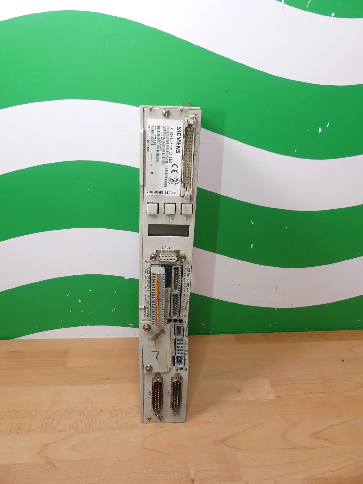 Produktfoto 1 von Siemens 6SN1118-0NH00-0BA2 leicht verboegen s.Bilder