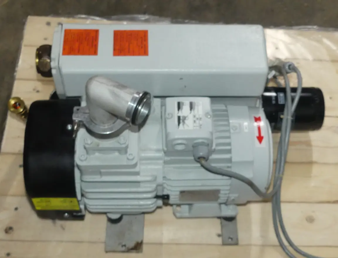 Produktfoto 1 von LEYBOLD VACUUM SV40 B 960307