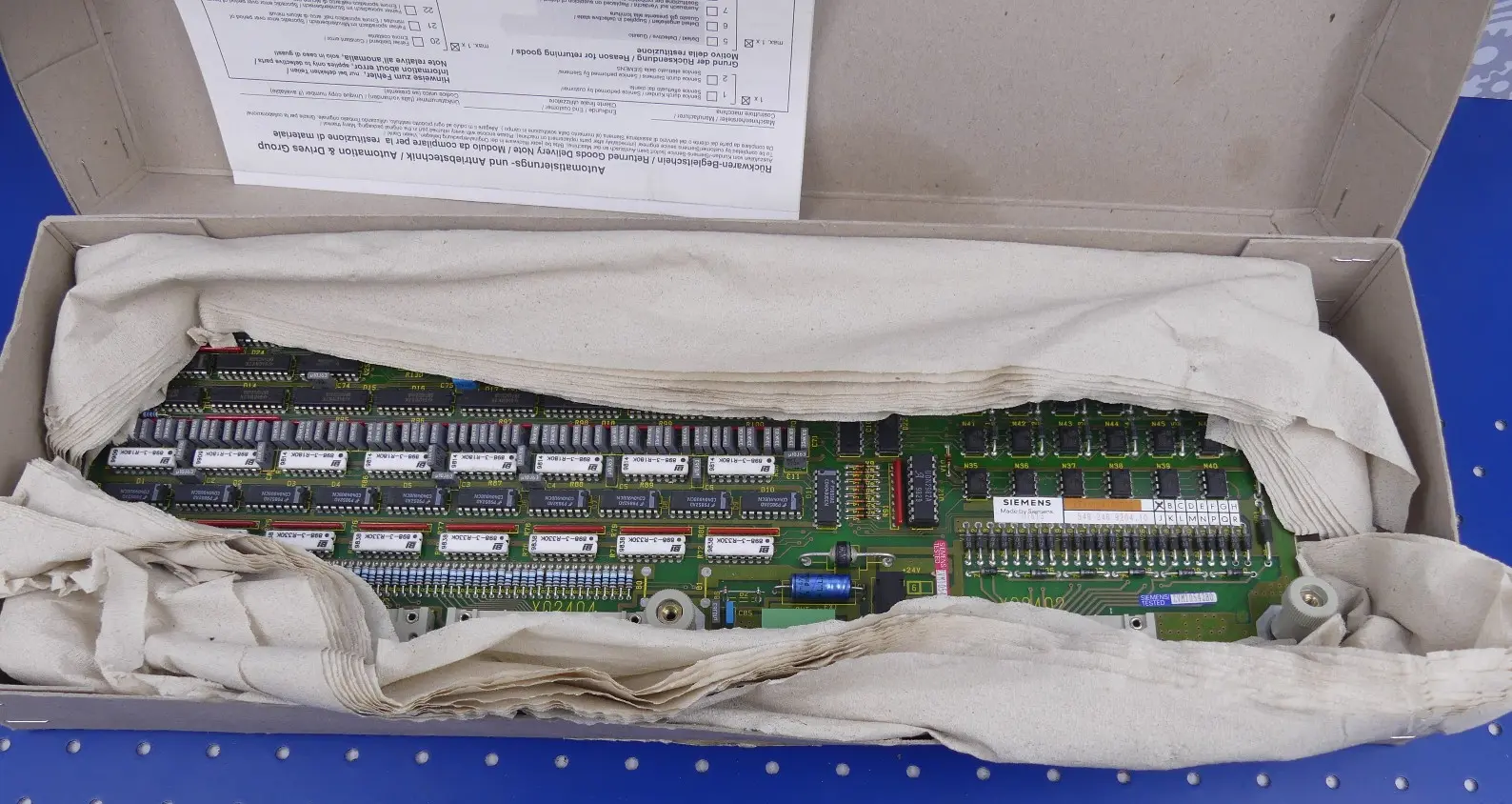 Produktfoto 1 von Siemens Sinumerik I/O Modul 6FX1 124-6AD02