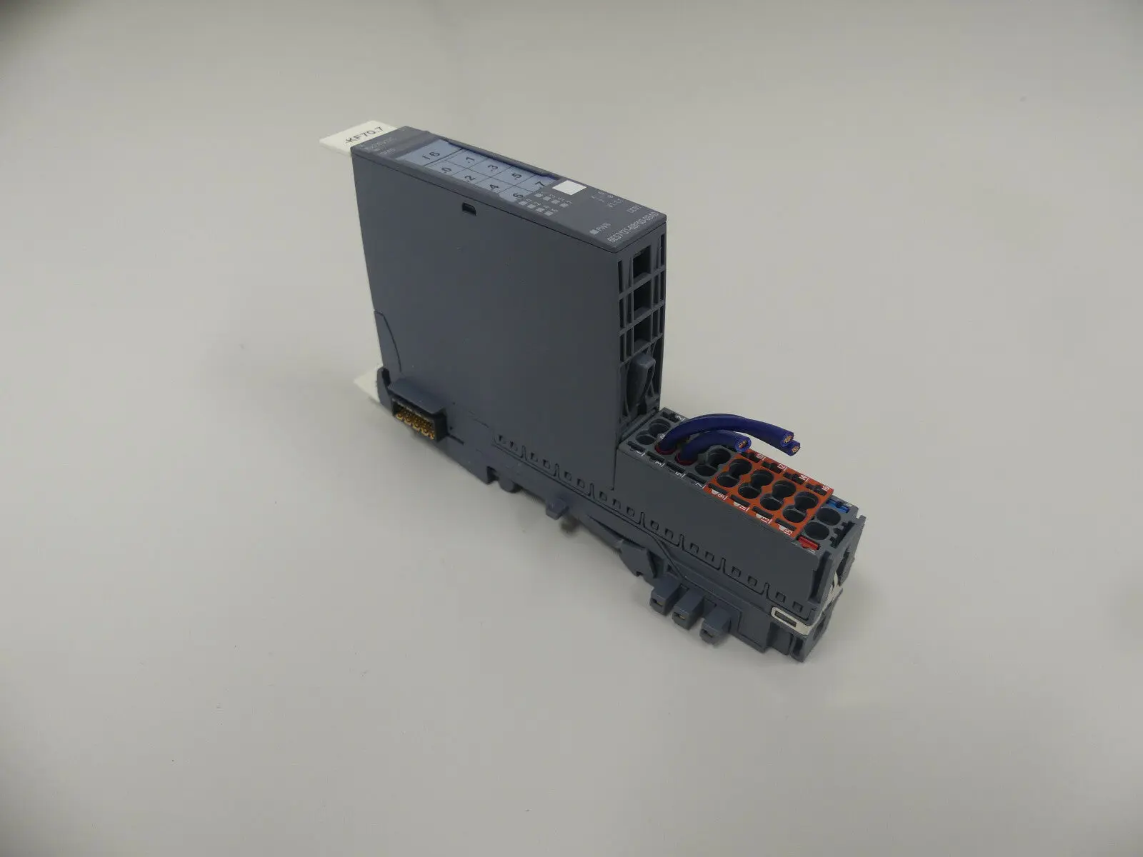 Produktfoto 1 von Siemens 6ES7131-6BF00-0BA0 leicht beschädigt
