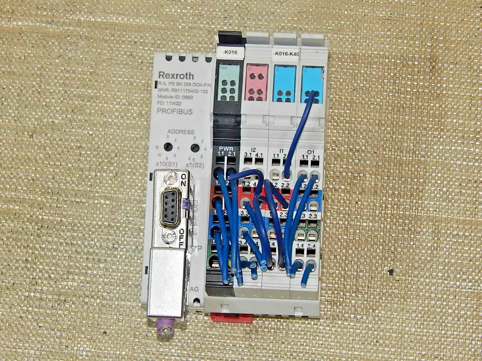 Produktfoto 1 von Bosch Rexroth Profibus R-IL PB BK DI8 DO4-PAC  USED