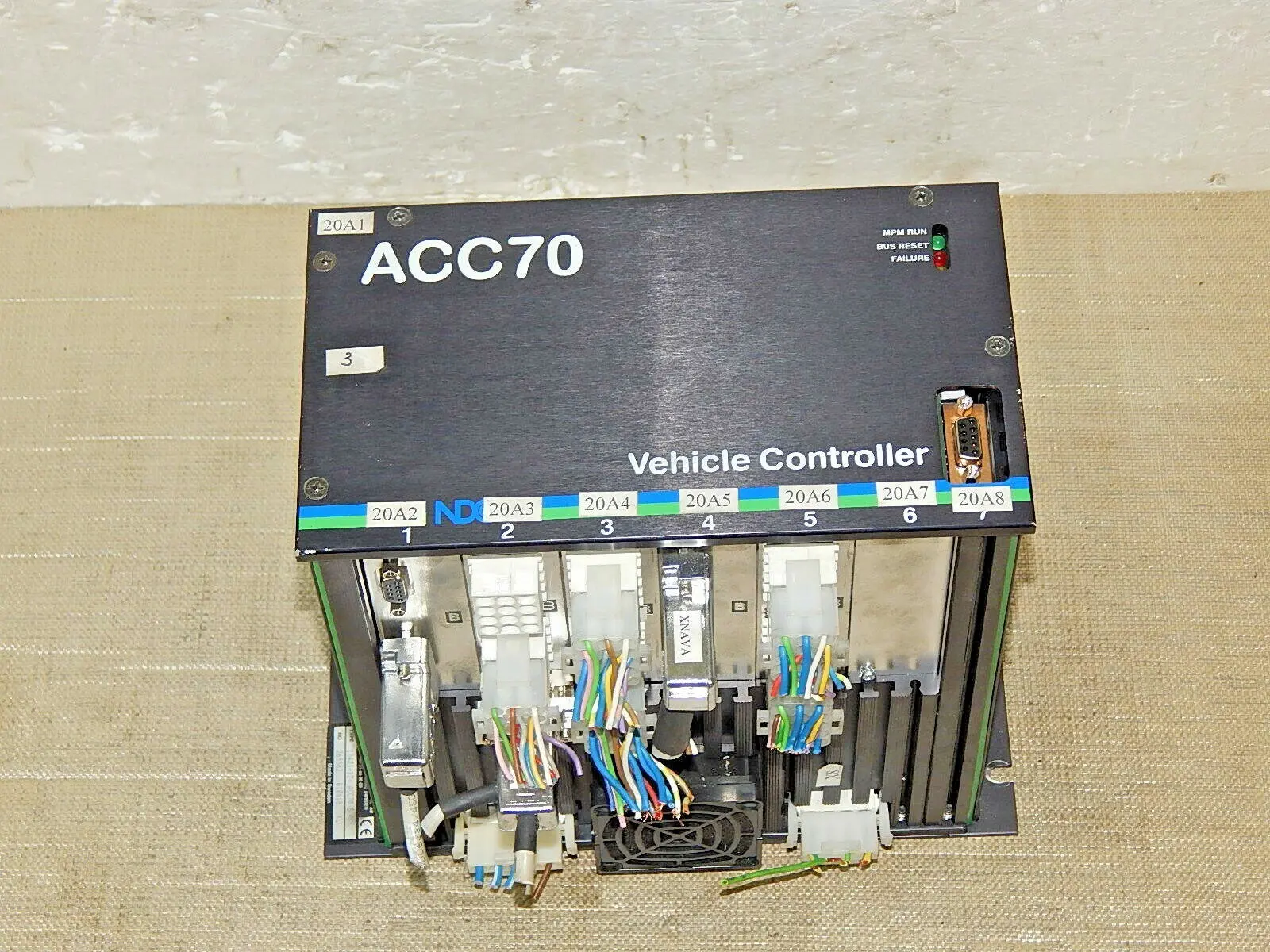 Produktfoto 1 von NDC Danaher / Netzler&Dahlgren  ACC70 Fahrzeug Controller 18401-12-ACC70 S  used