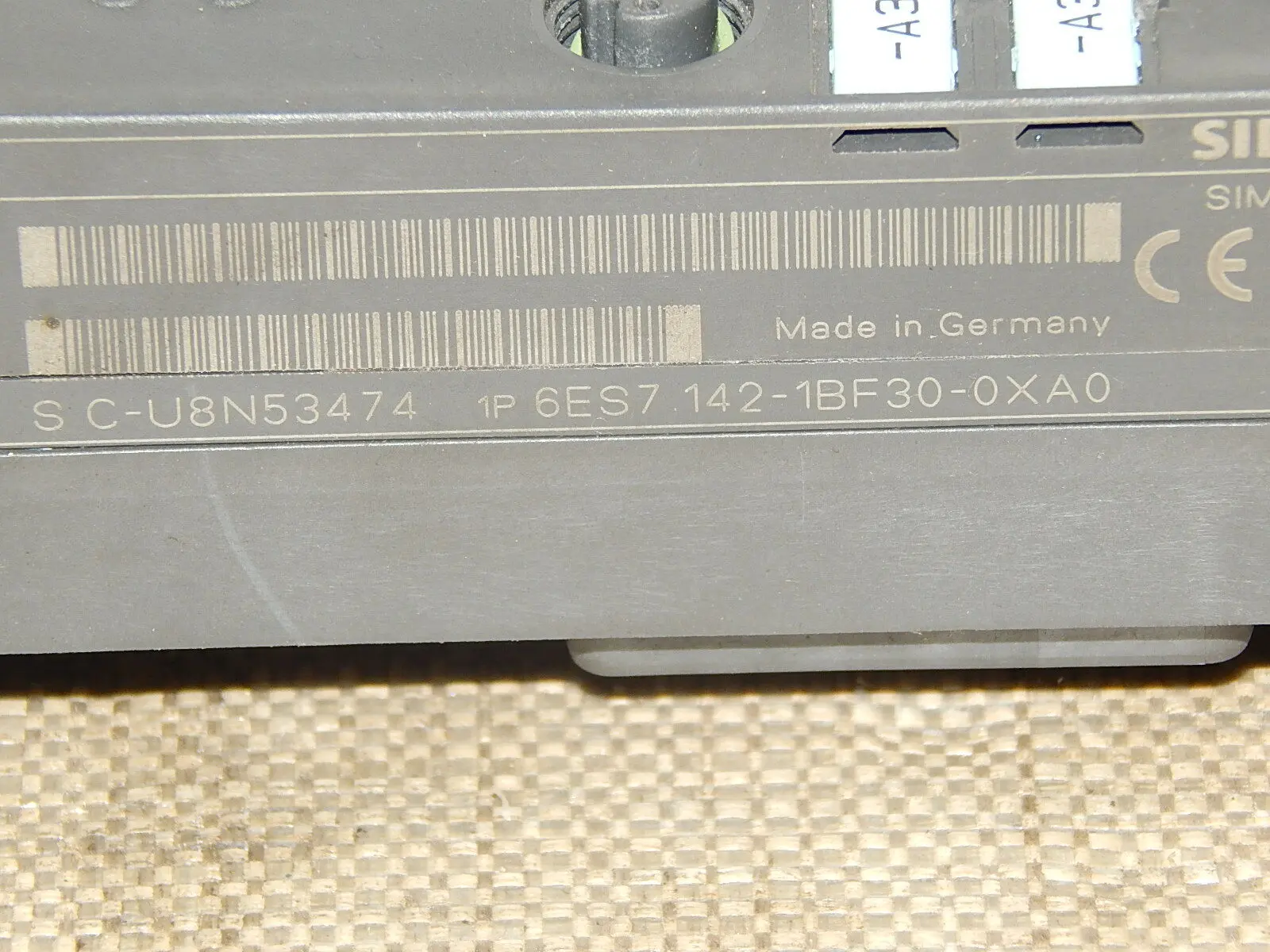 Produktfoto 1 von Siemens Simatic S7 DP // 6ES7 142-1BF30-0XA0  E-Stand:01 used