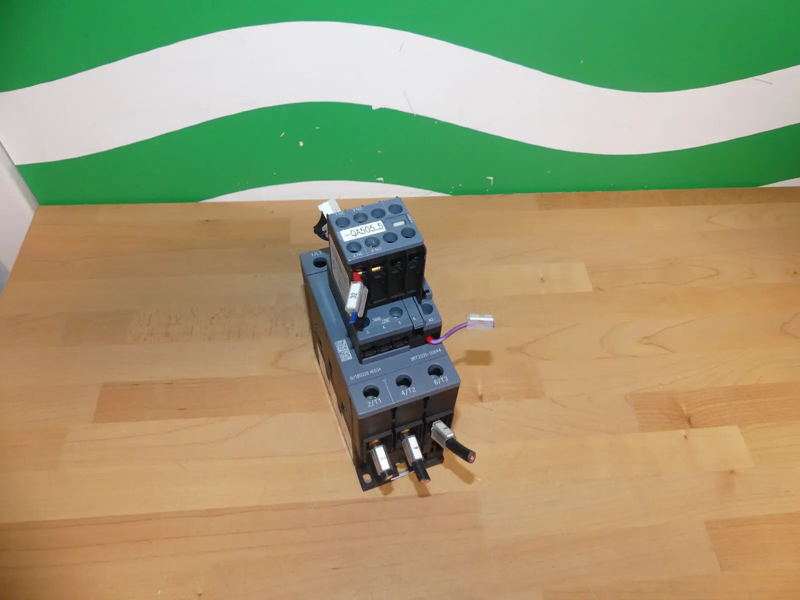 Produktfoto 1 von Siemens  3RT2035-1KB44