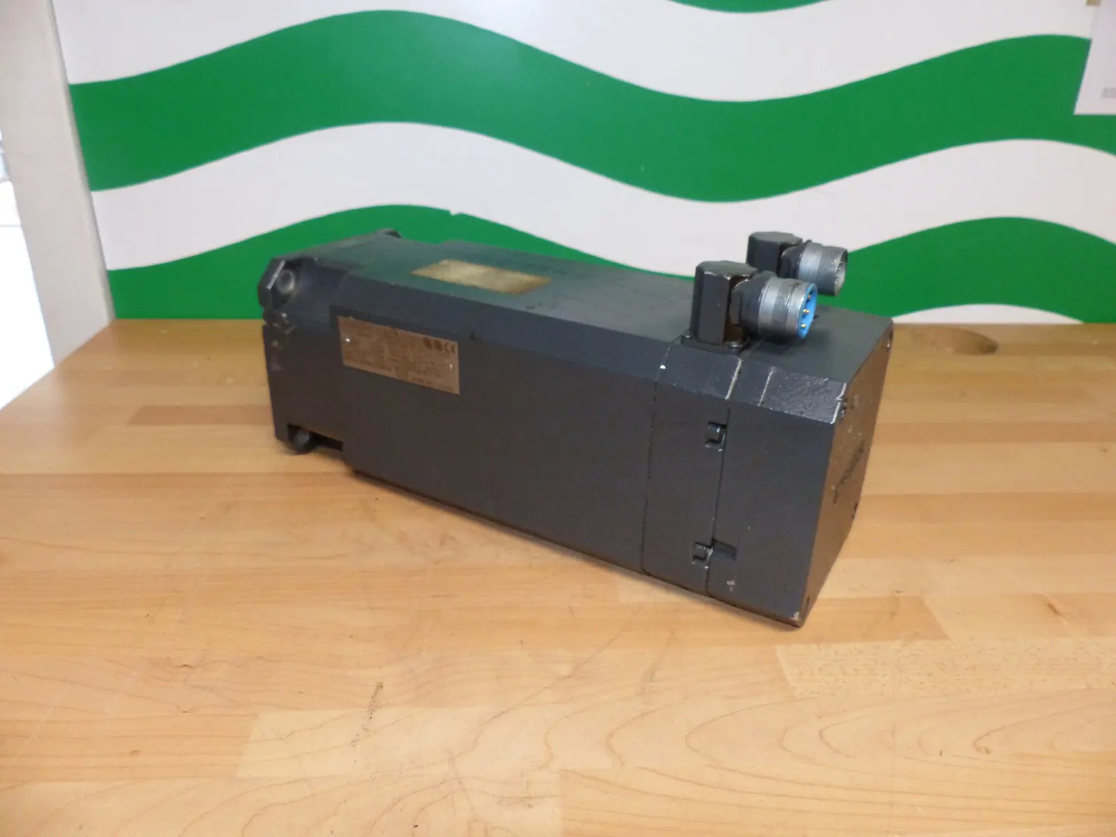 Produktfoto 1 von Siemens Servomotor 1FT6064-6AF71-3EG1-Z used