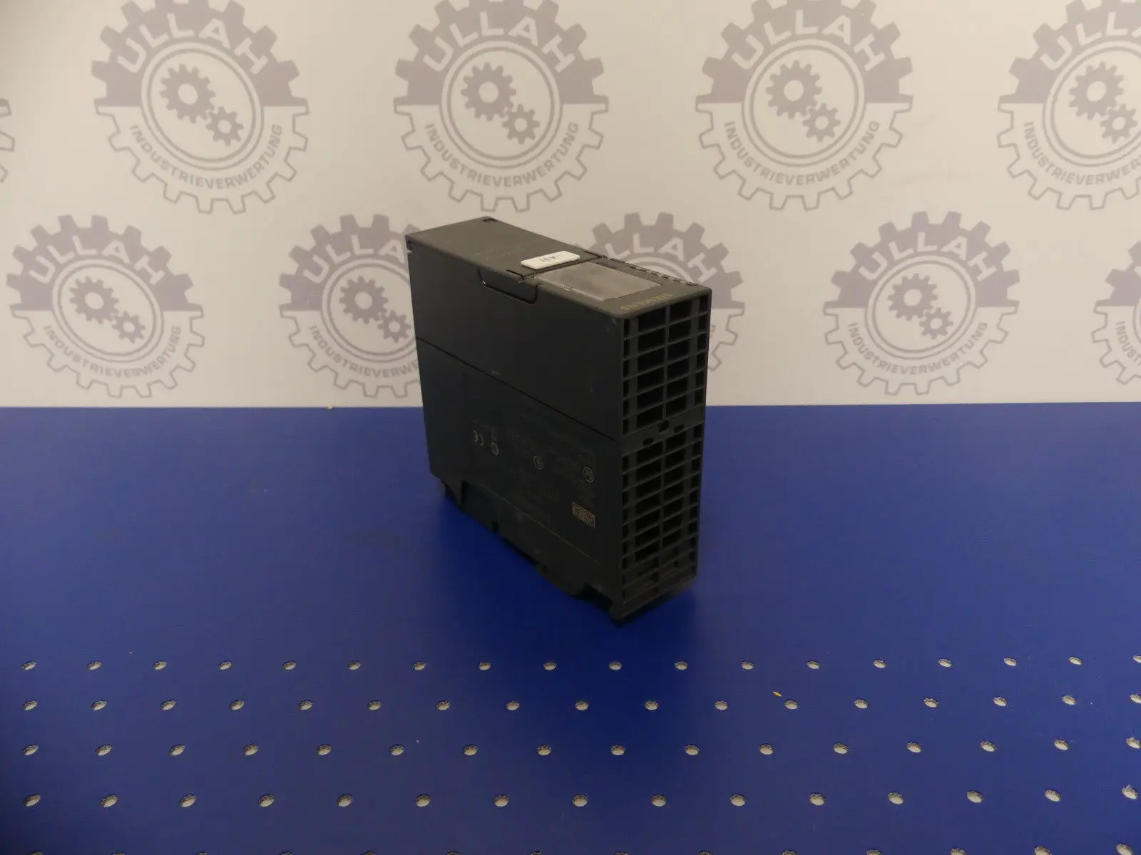 Produktfoto 1 von Siemens 6ES7 158-0AD01-0XA0