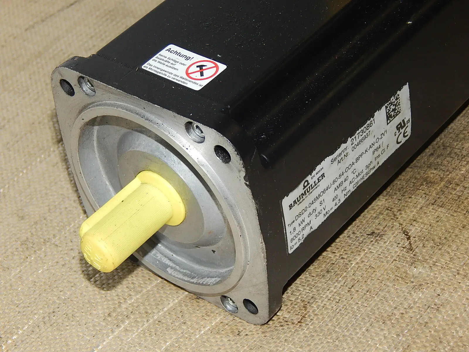 Produktfoto 1 von Baumüller DSD2-045MO64U-60-54-COA-BPP-K-AN-O-ZV1 Servomotor s.Bilder