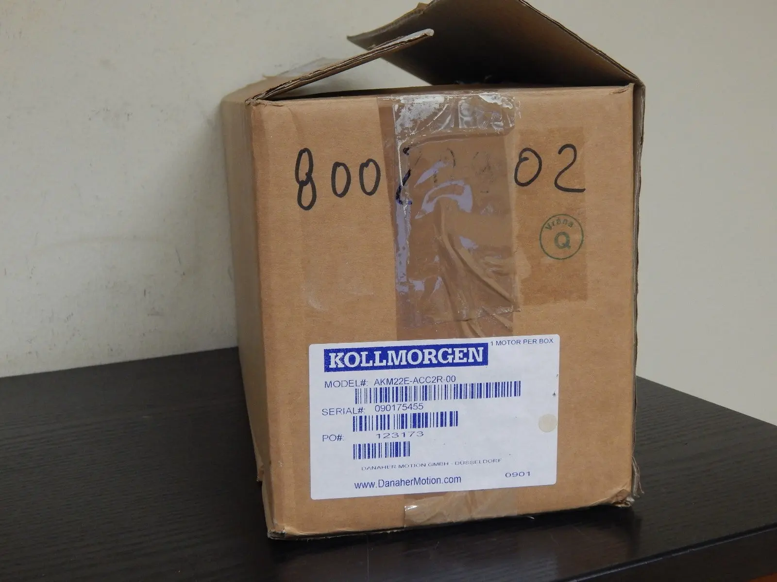 Produktfoto 1 von KOLLMORGEN (DanaherMotion)  AKM22E-ACC2R-00  SERVO MOTOR, New