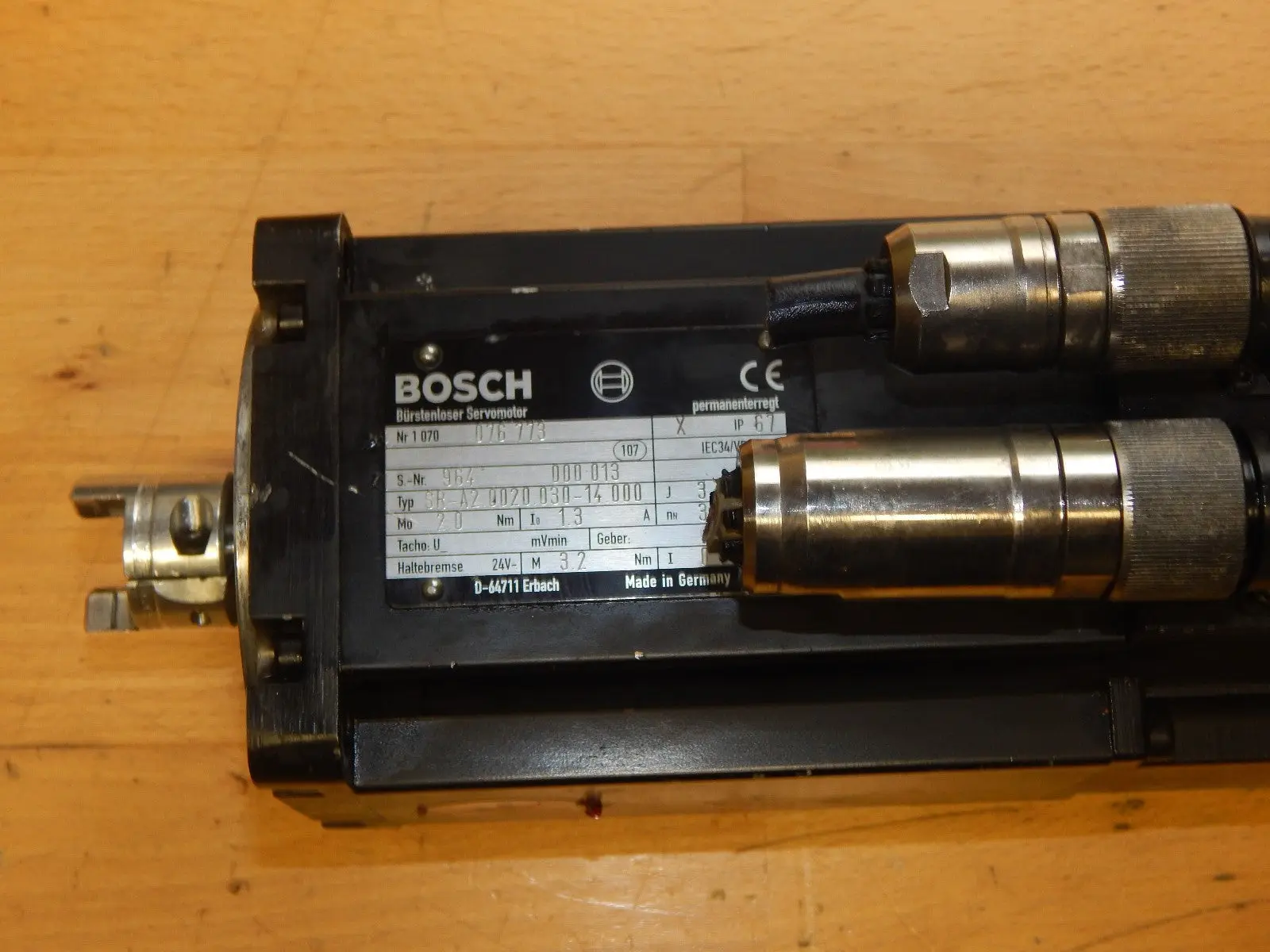 Produktfoto 1 von BOSCH bürstenloser Servomotor permanenterregt, Typ SR-A2.0020.030-14.000