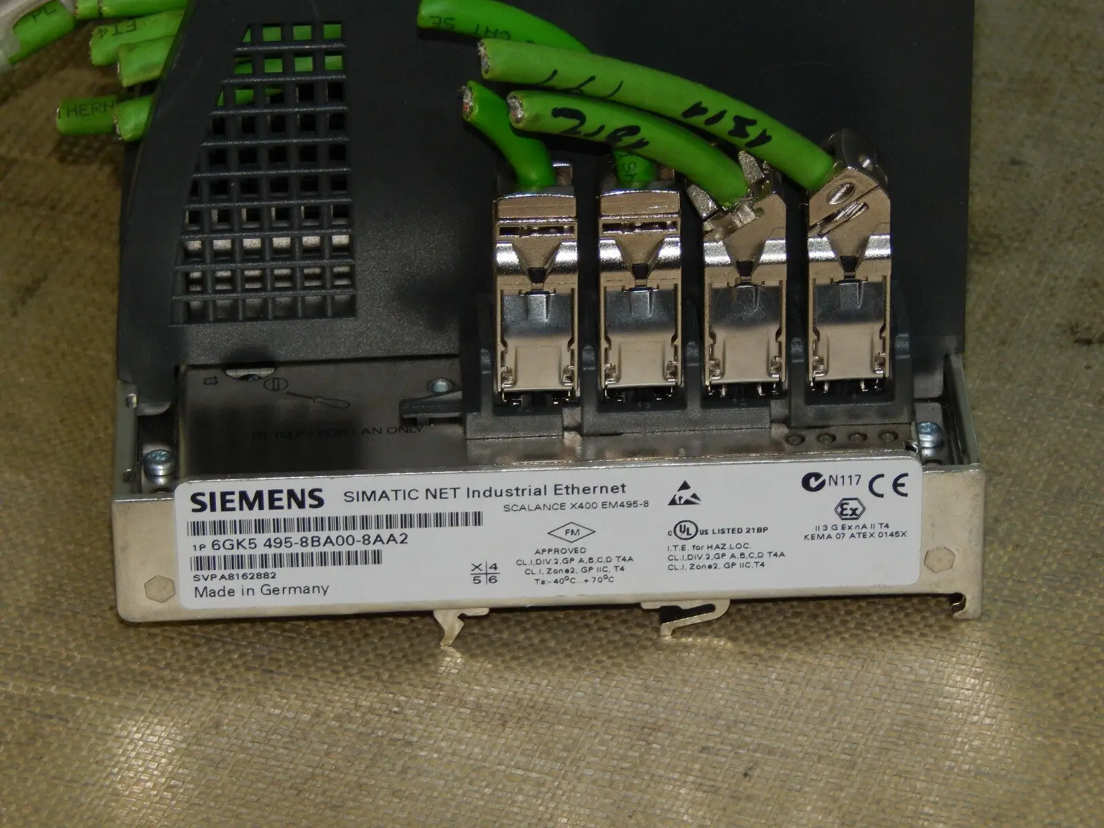 Produktfoto 1 von Siemens SIMATIC NET 6GK5495-8BA00-8AA2 / 6GK5 495-8BA00-8AA2 E-Stand: 03