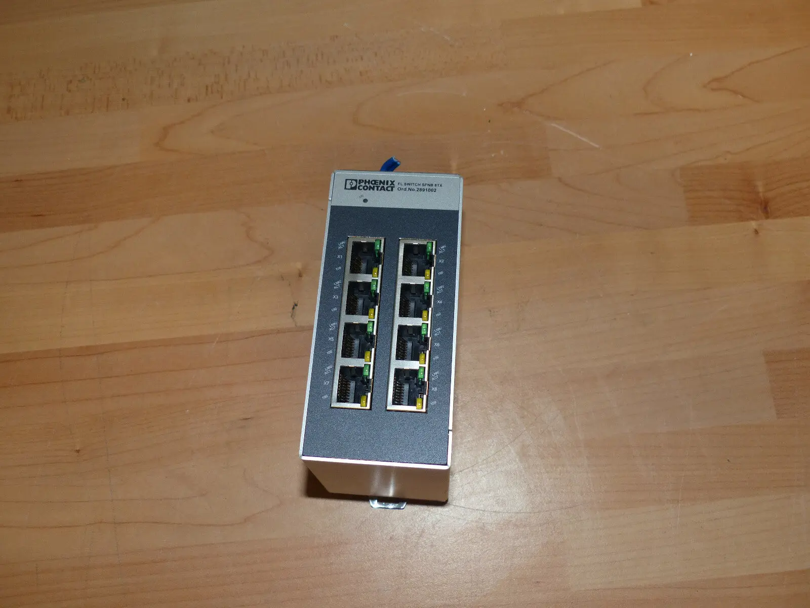 Produktfoto 1 von Phoenix Contact FL SWITCH SFNB 8TX  HW:14 used