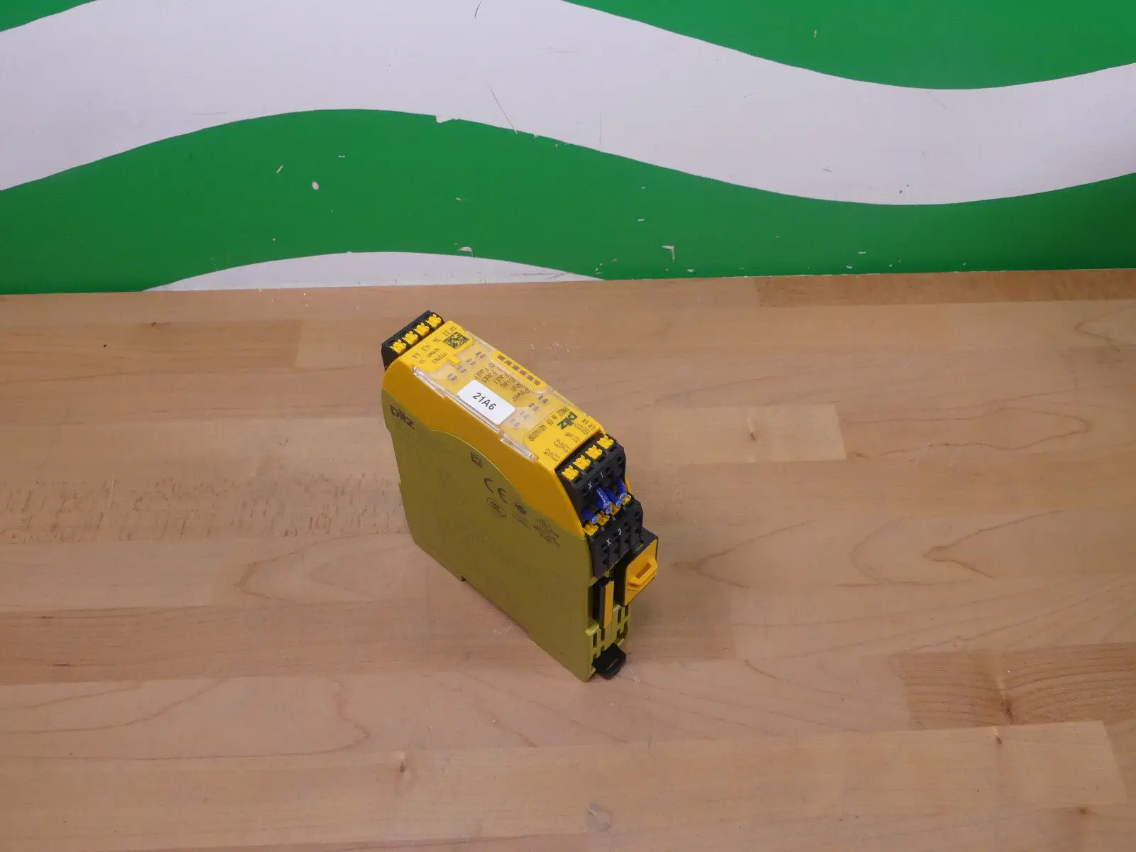 Produktfoto 1 von Pilz PNOZ m EF 4DI4D0R  772143