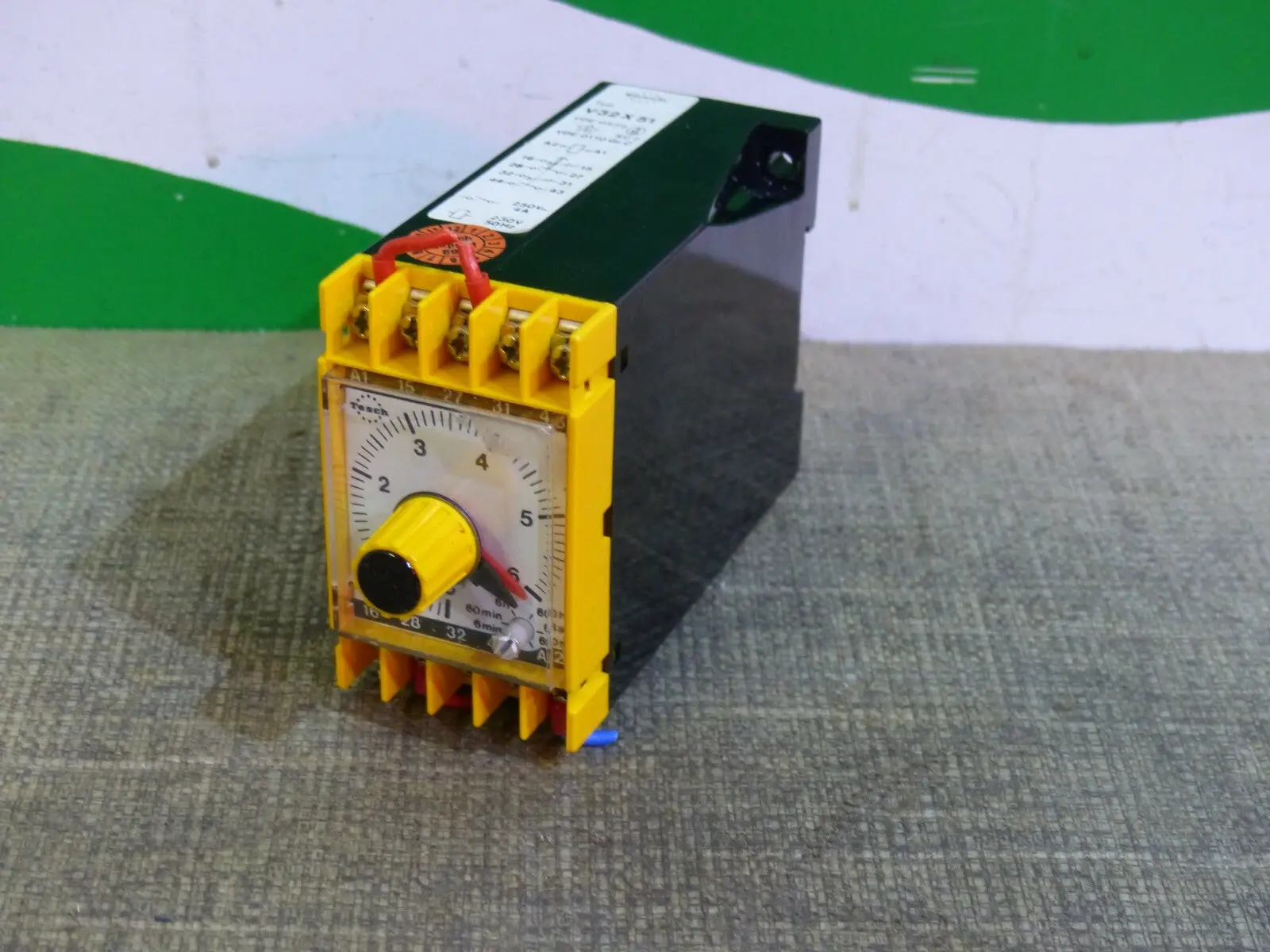 Tesch V32 X 51