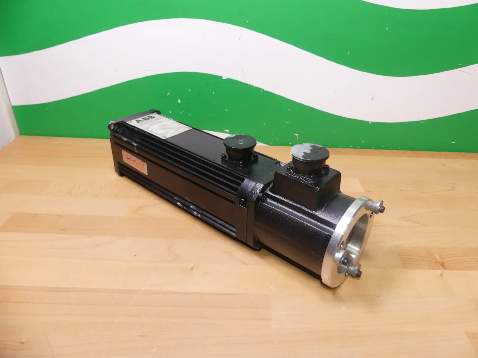 Produktfoto 1 von ABB LC320TER0002 SERVOMOTOR