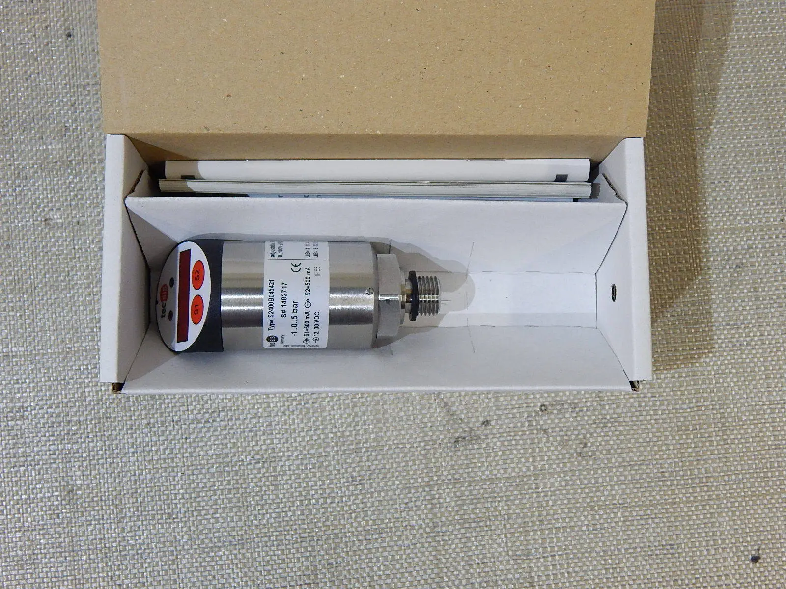 Produktfoto 1 von TecSIS Elektronischer Druckschalter  -1...0..5  barTyp S2400B045421 New