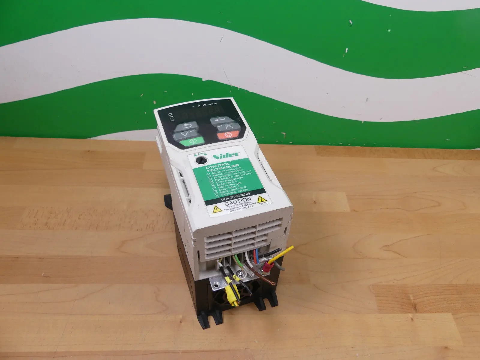 Produktfoto 1 von Nidec Unidrive M200-012 00017 A  M200-01200017A