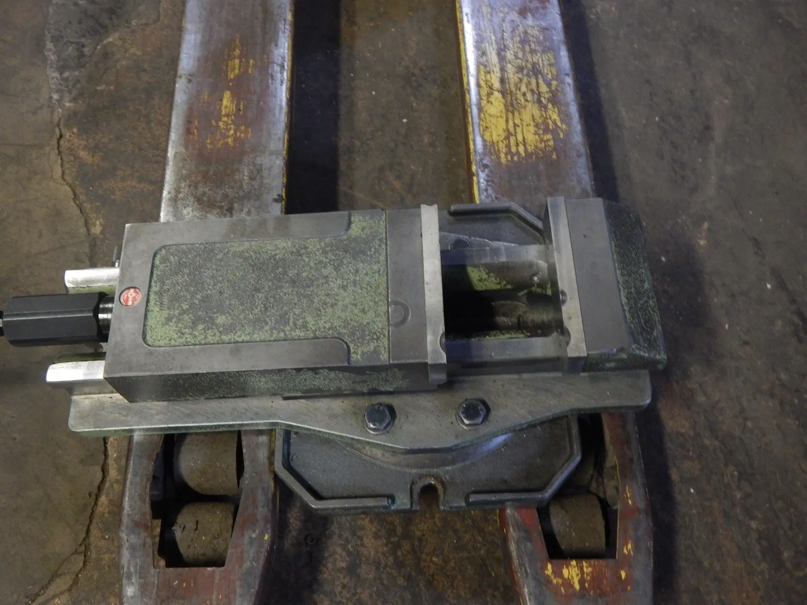 Produktfoto 1 von Maschinenschraubstock  740 / RöhmTyp.RA4 /Hydraulikschraubstock Schraubstock