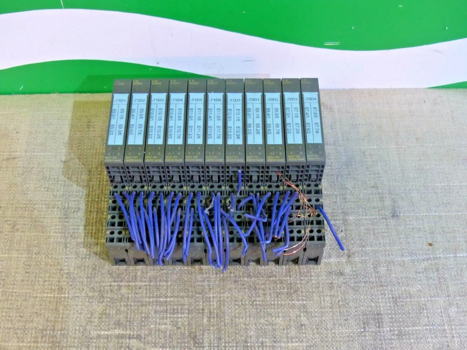 Produktfoto 1 von Siemens 6ES7 131-4BD00-0AA0 // 6ES7131-4BD00-0AA0