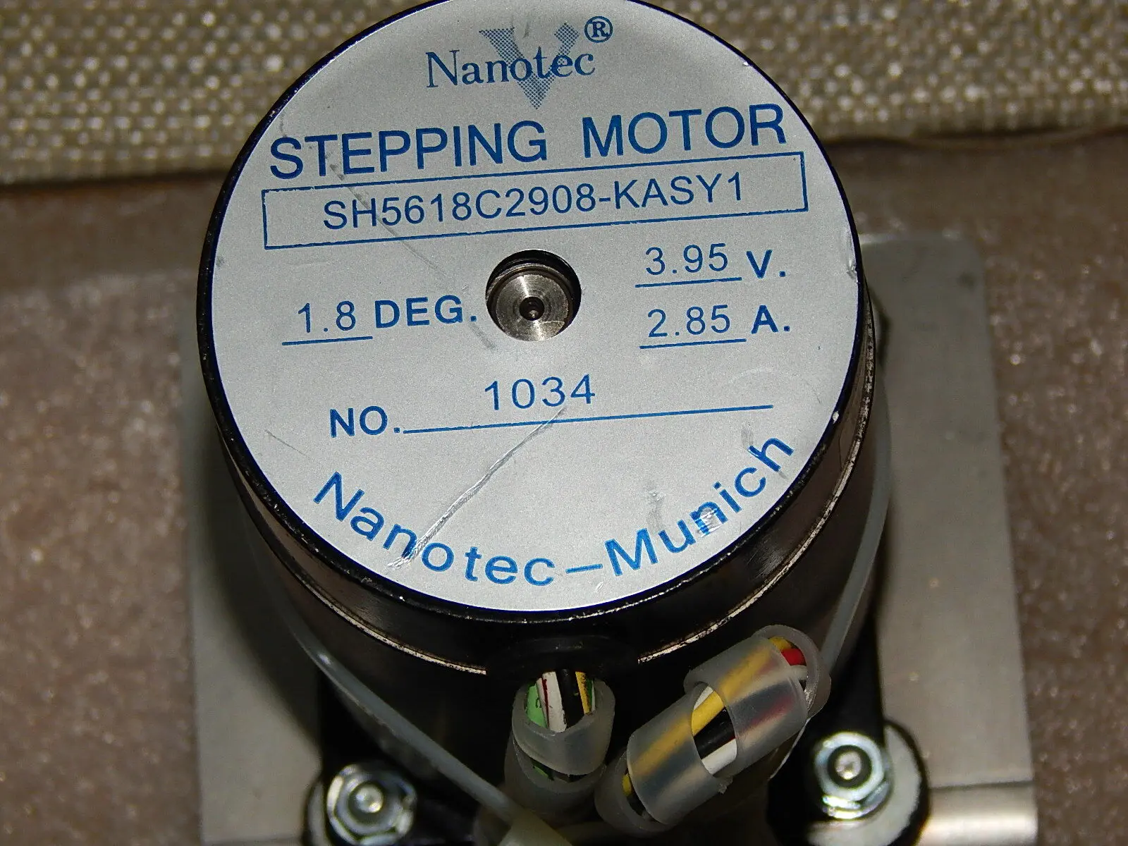 Produktfoto 1 von Nanotec SH5618C2908-KASY1 Schrittmotor Used