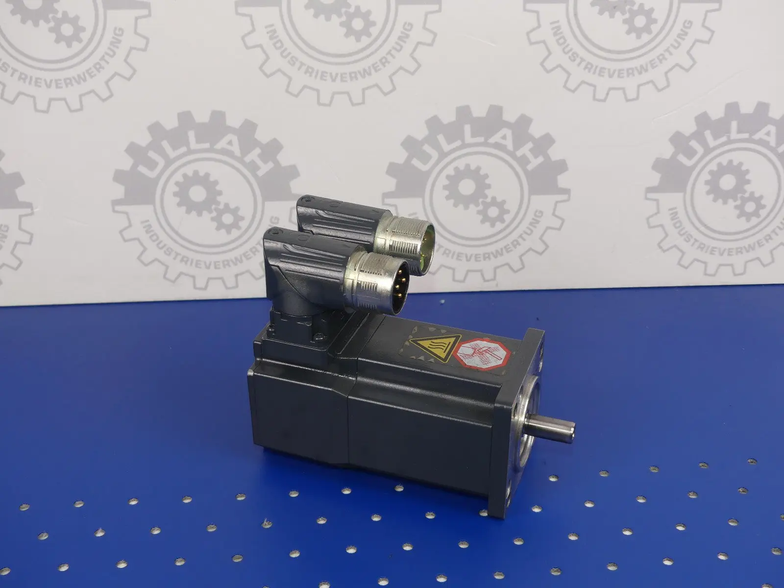 Produktfoto 1 von BECKHOFF AM8021-0B30-1001