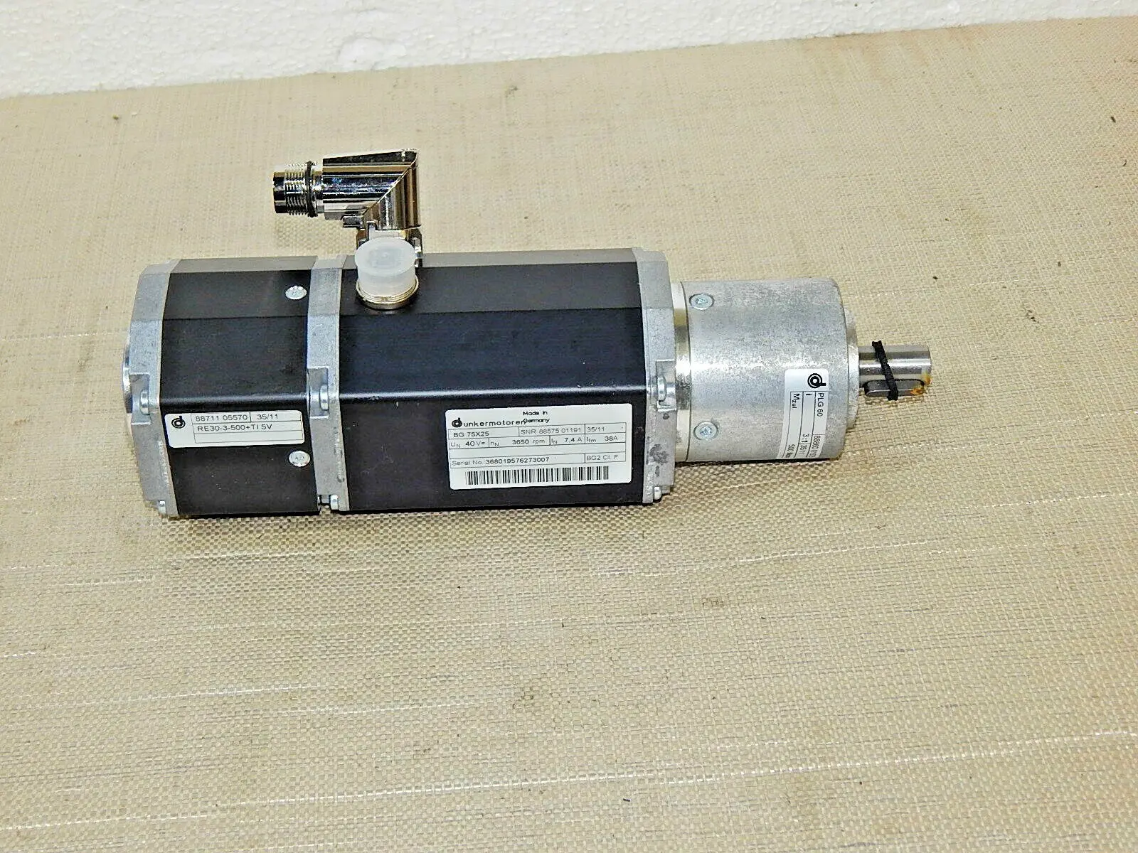 Produktfoto 1 von Dunkermotoren BG 75x25 EC mit Getriebe PLG 60 used