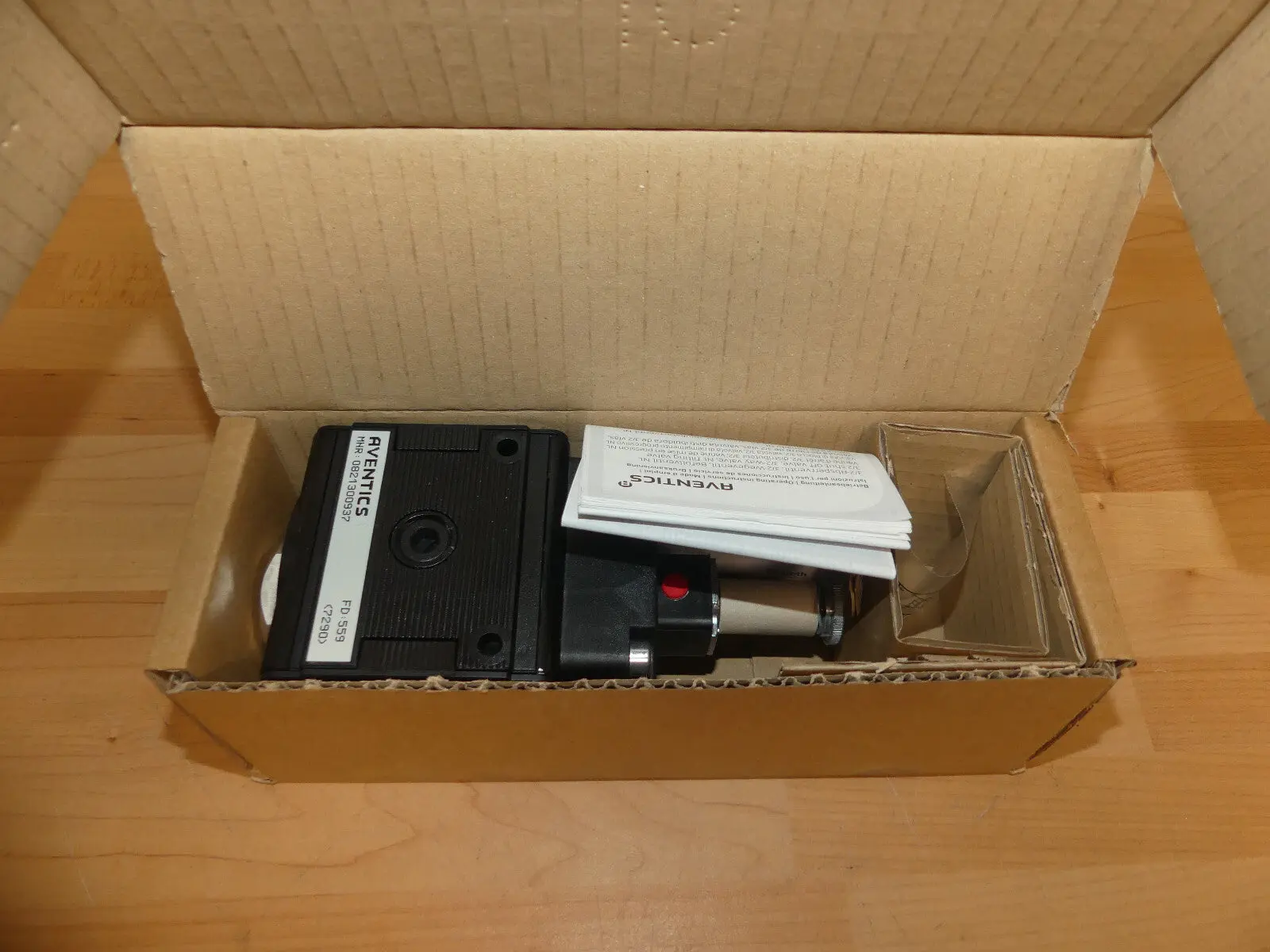 Produktfoto 1 von aventics MNR:0821300937 FD:559