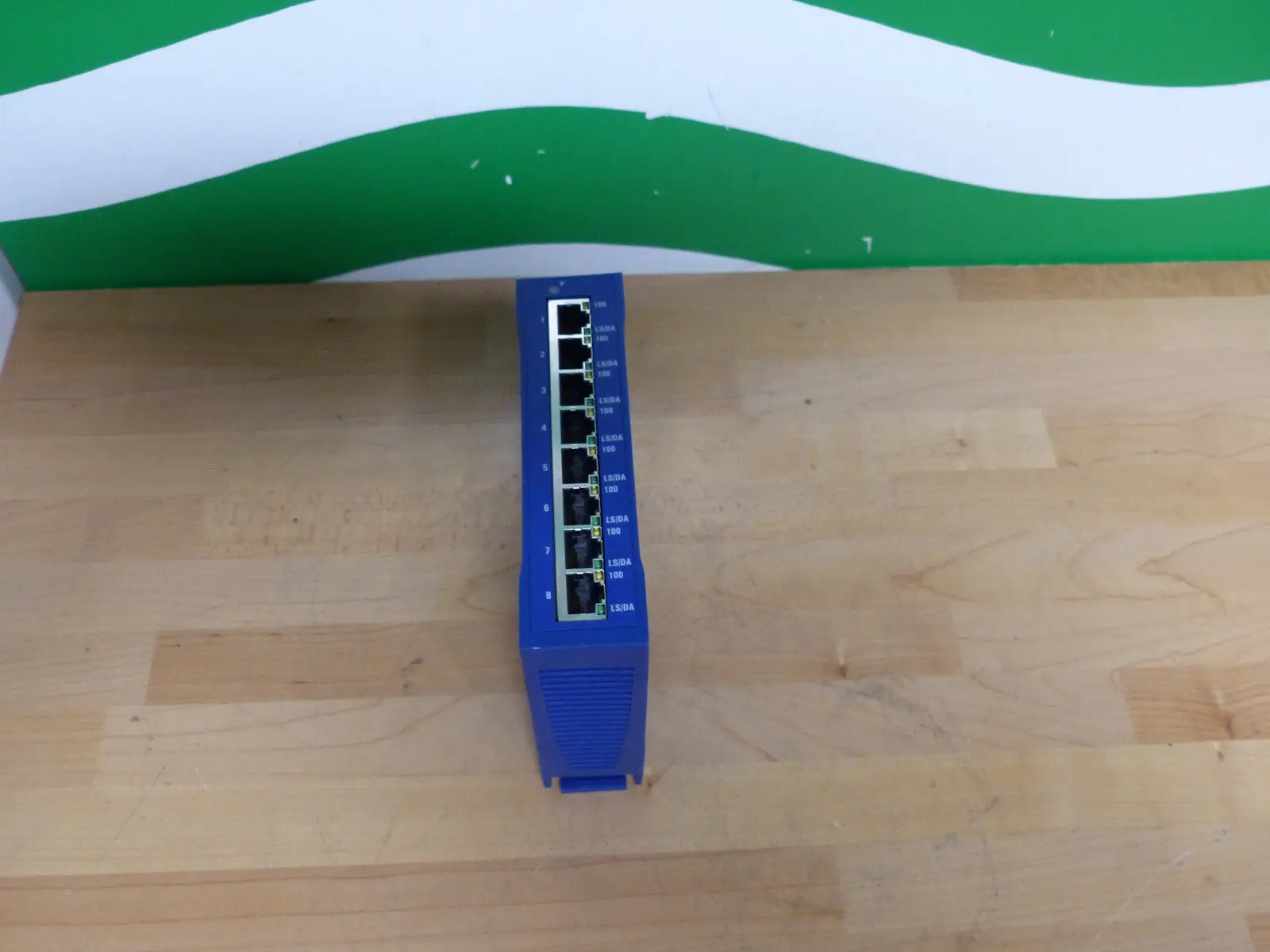 Produktfoto 1 von Hirschmann Spider II 8TX Rail Switch used