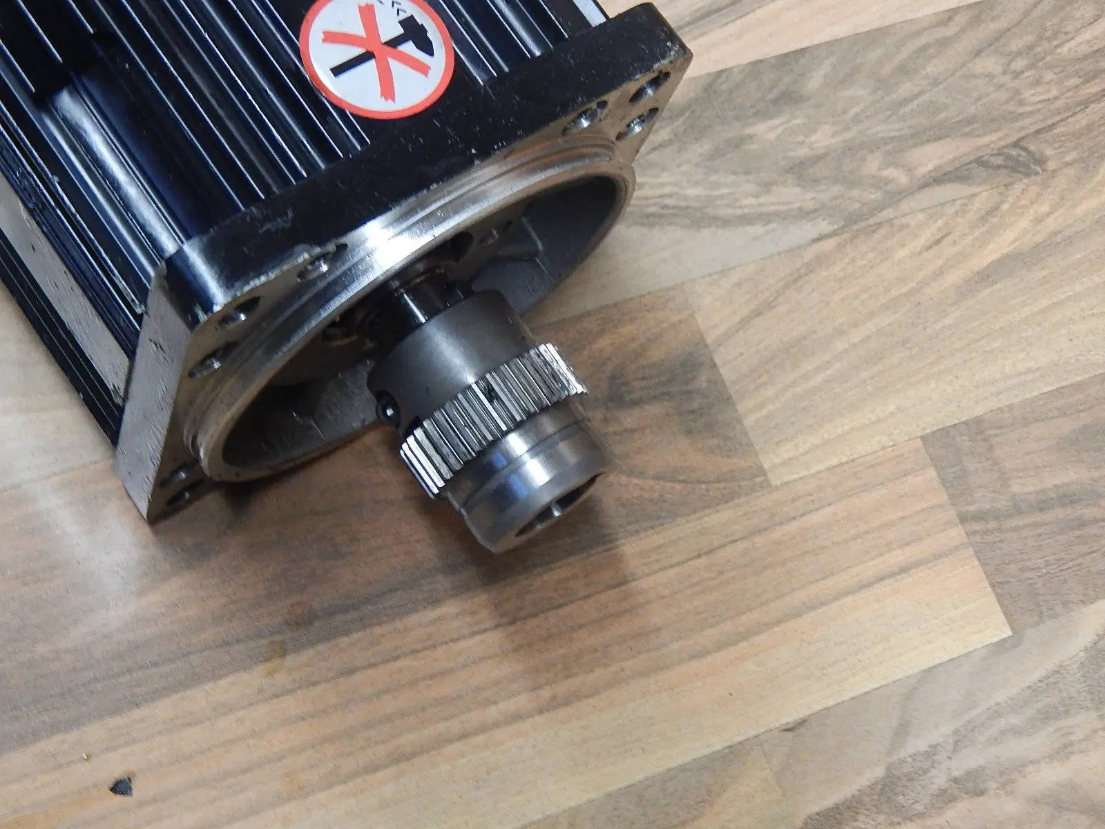 Produktfoto 1 von Bosch SE-C4.170.030-00.101 Bürstenloser Servomotor Motor Used
