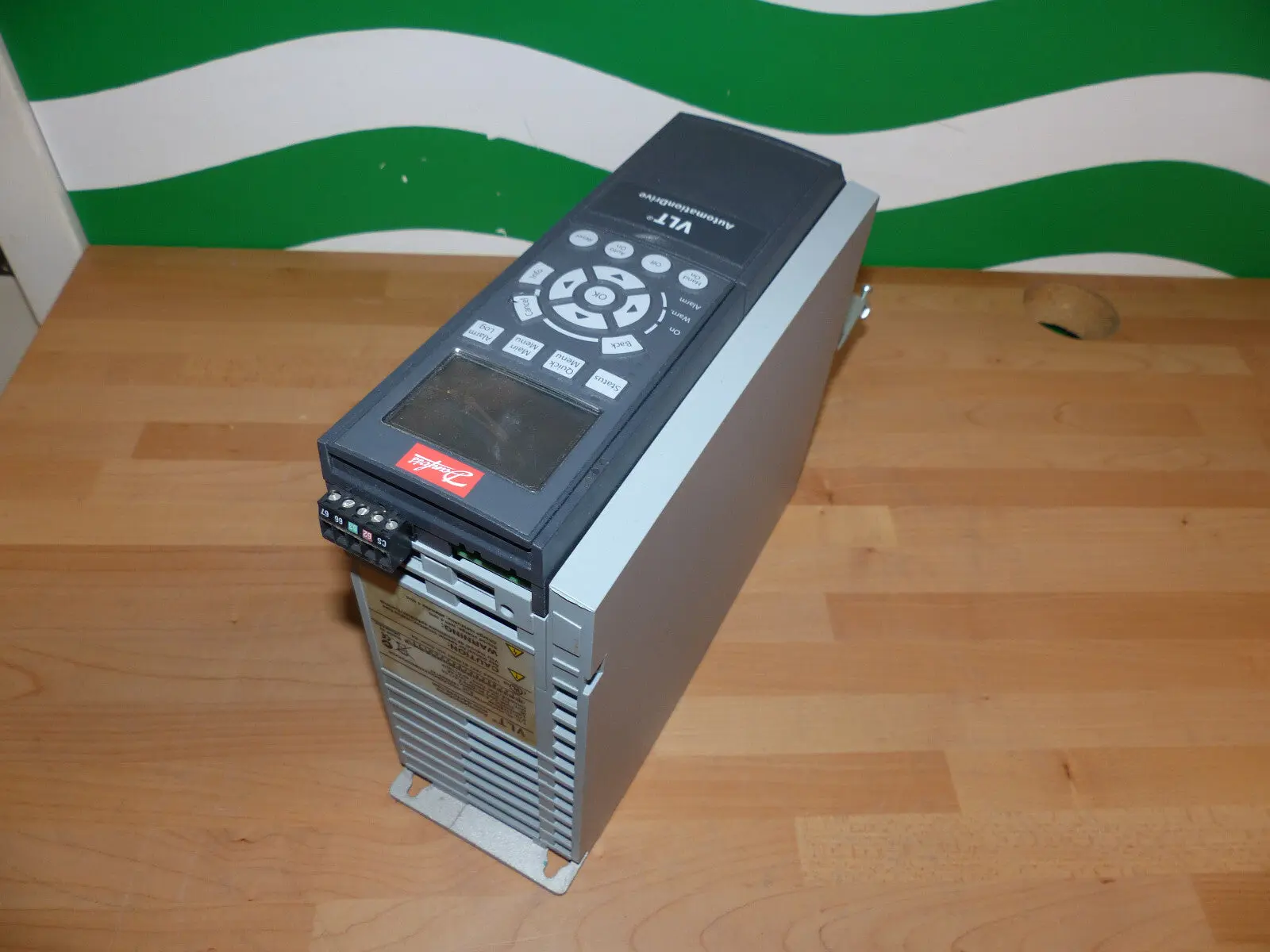 Produktfoto 1 von Danfoss  4kW frequency drive FC-302P4K0T5E20H1
