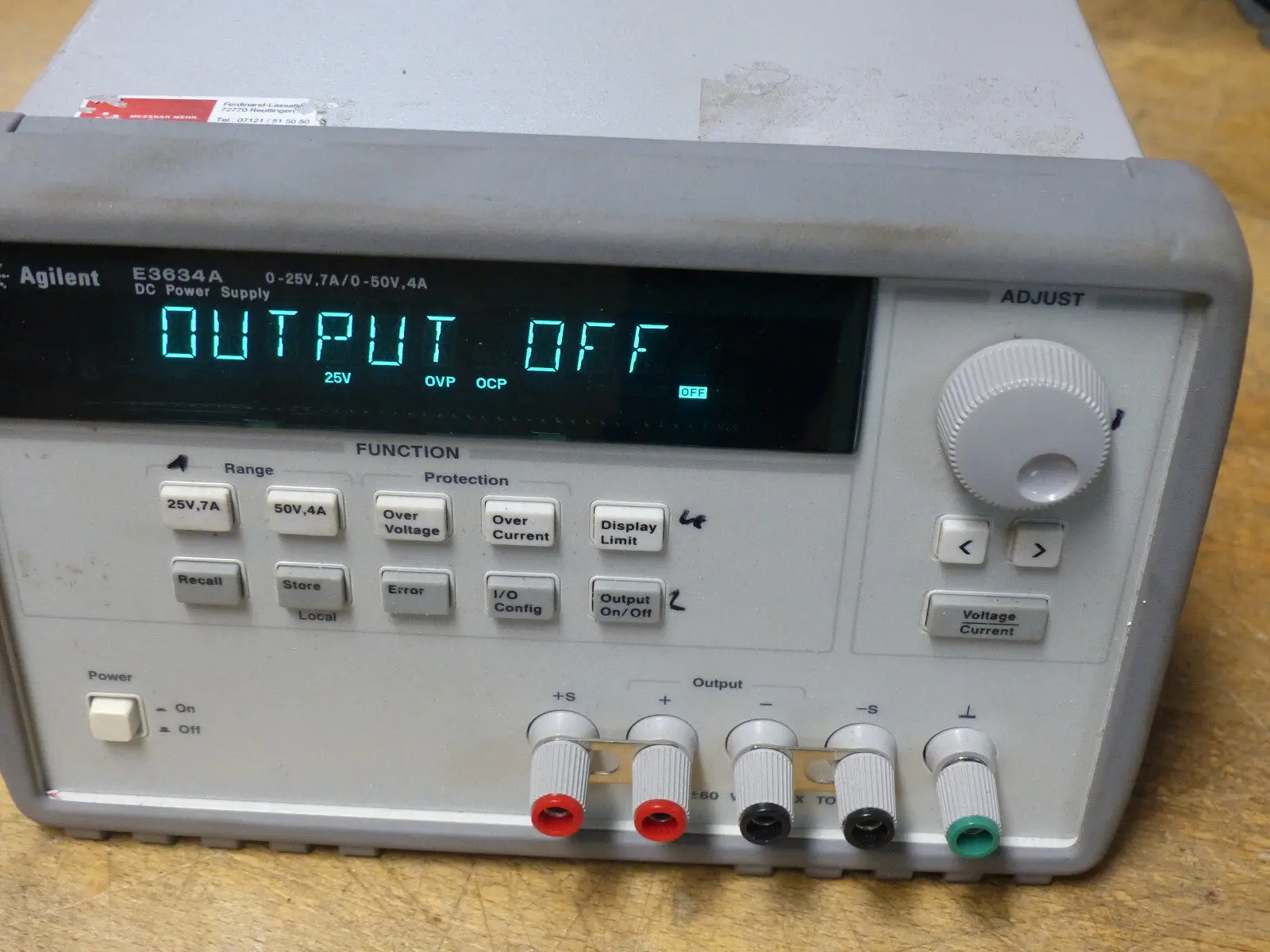 Produktfoto 1 von Agilent E3634A DC Power Supply used
