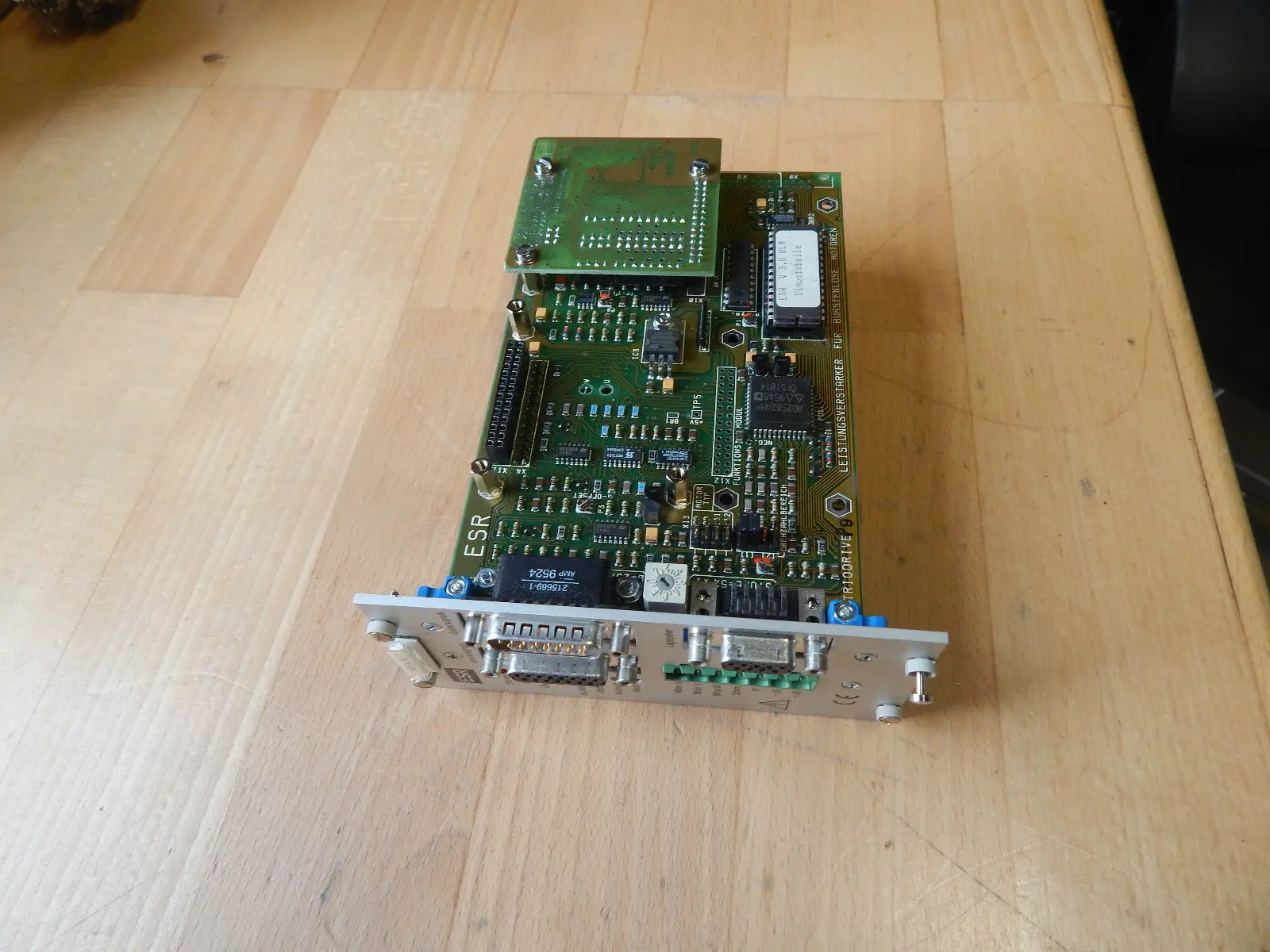 Produktfoto 1 von ESR PollmeierTRIODRIVE  Leistungsverstarker Bürstenlose motoren  BN6648.2336D/C