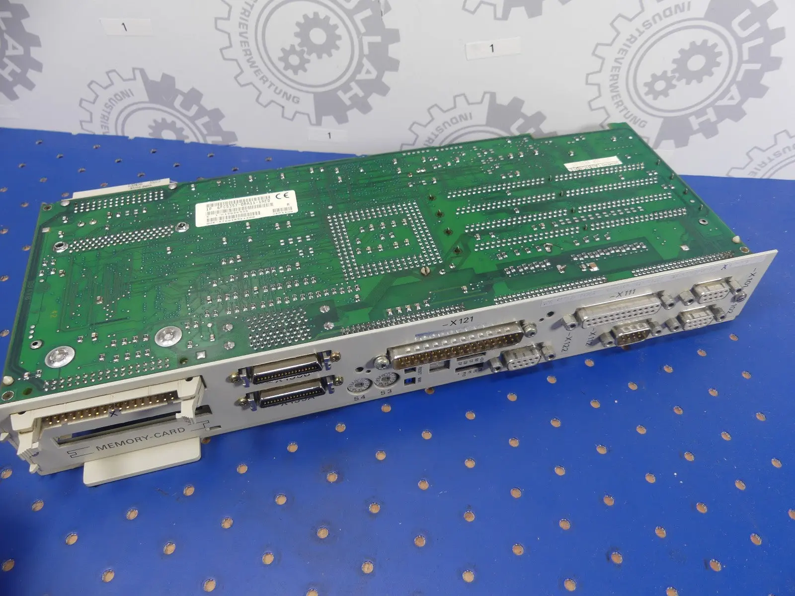 Produktfoto 1 von Siemens Sinumerik 6FC5357-0BA11-0AE0 / 6FC5 3570BA110AE0