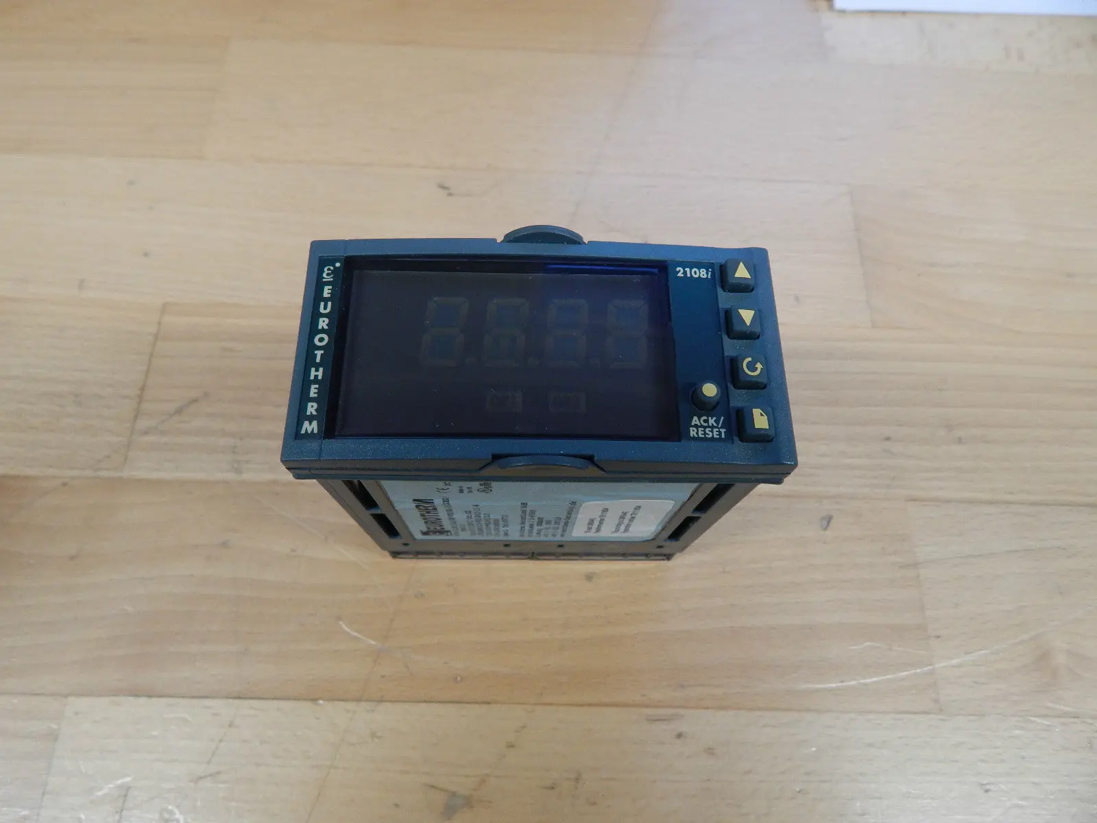 Produktfoto 1 von Eurotherm Anzeige- und Alarmeinheit / Indicators and Alarm Unit, H/W 2108i