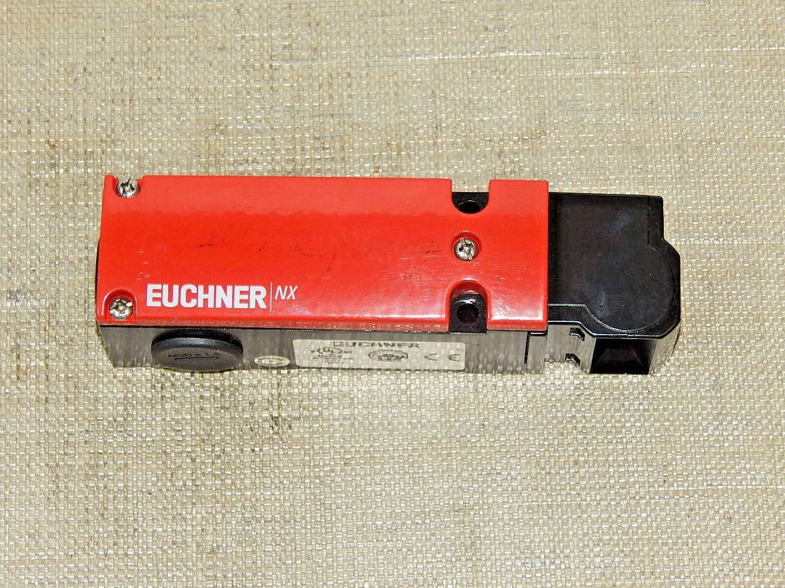 Produktfoto 1 von Euchner  NX1-2121A-M  092625 Safety Switch