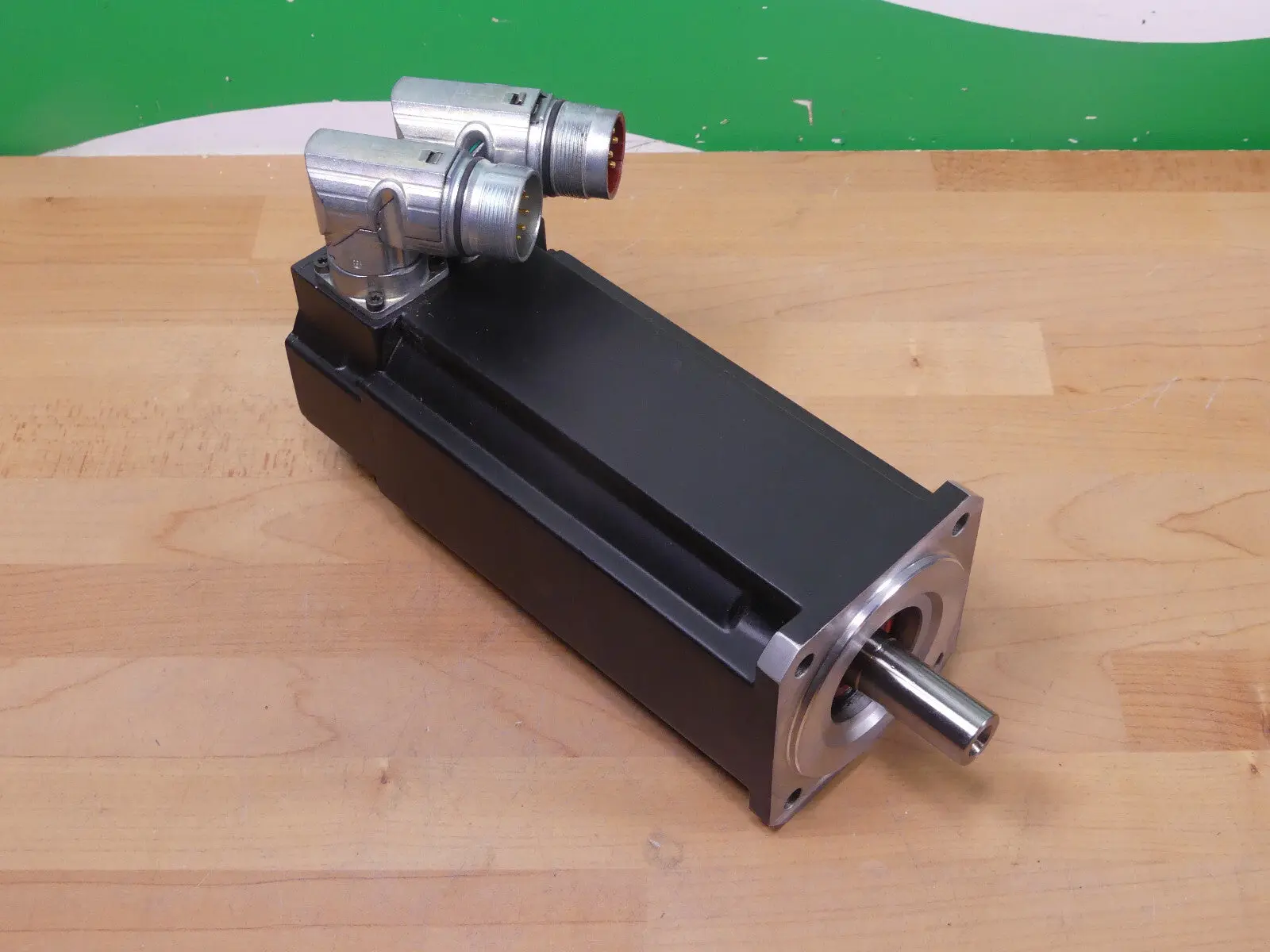 Produktfoto 1 von ESR MR7733.4610-U3-N55-G01-A0D-M0-P0-S0