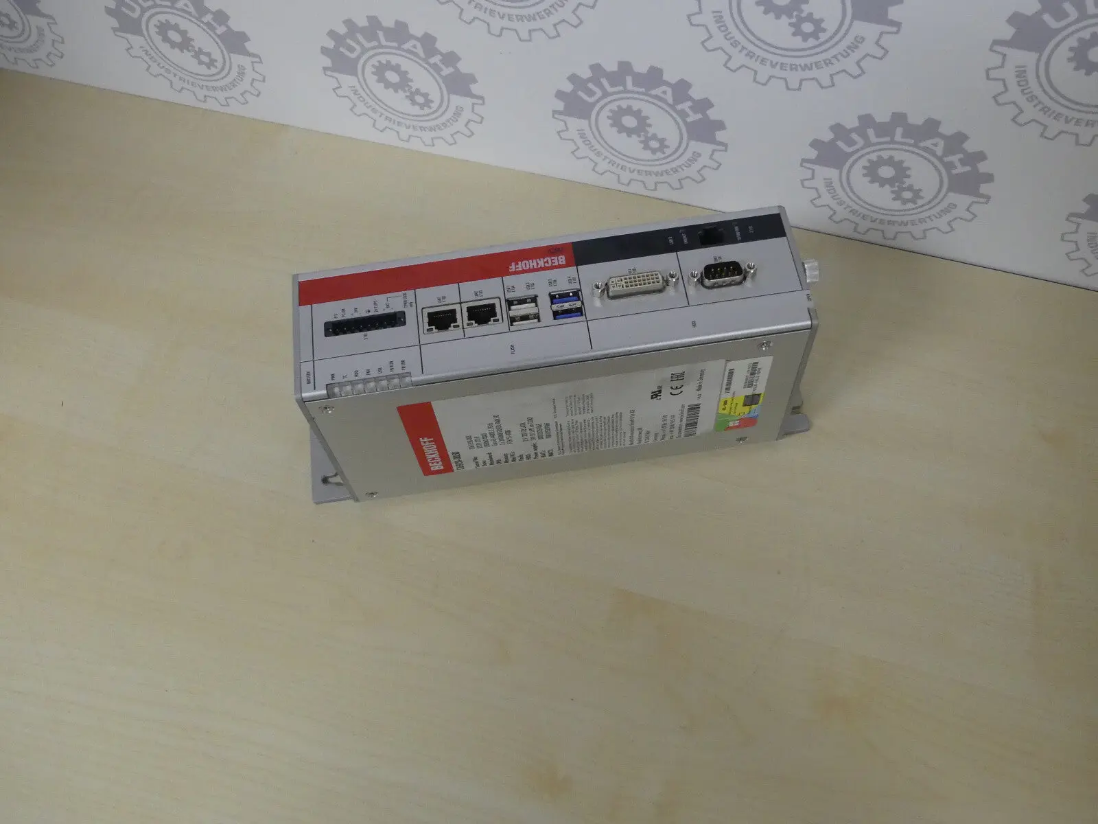 Produktfoto 1 von Beckhoff C6920-0050 defekt