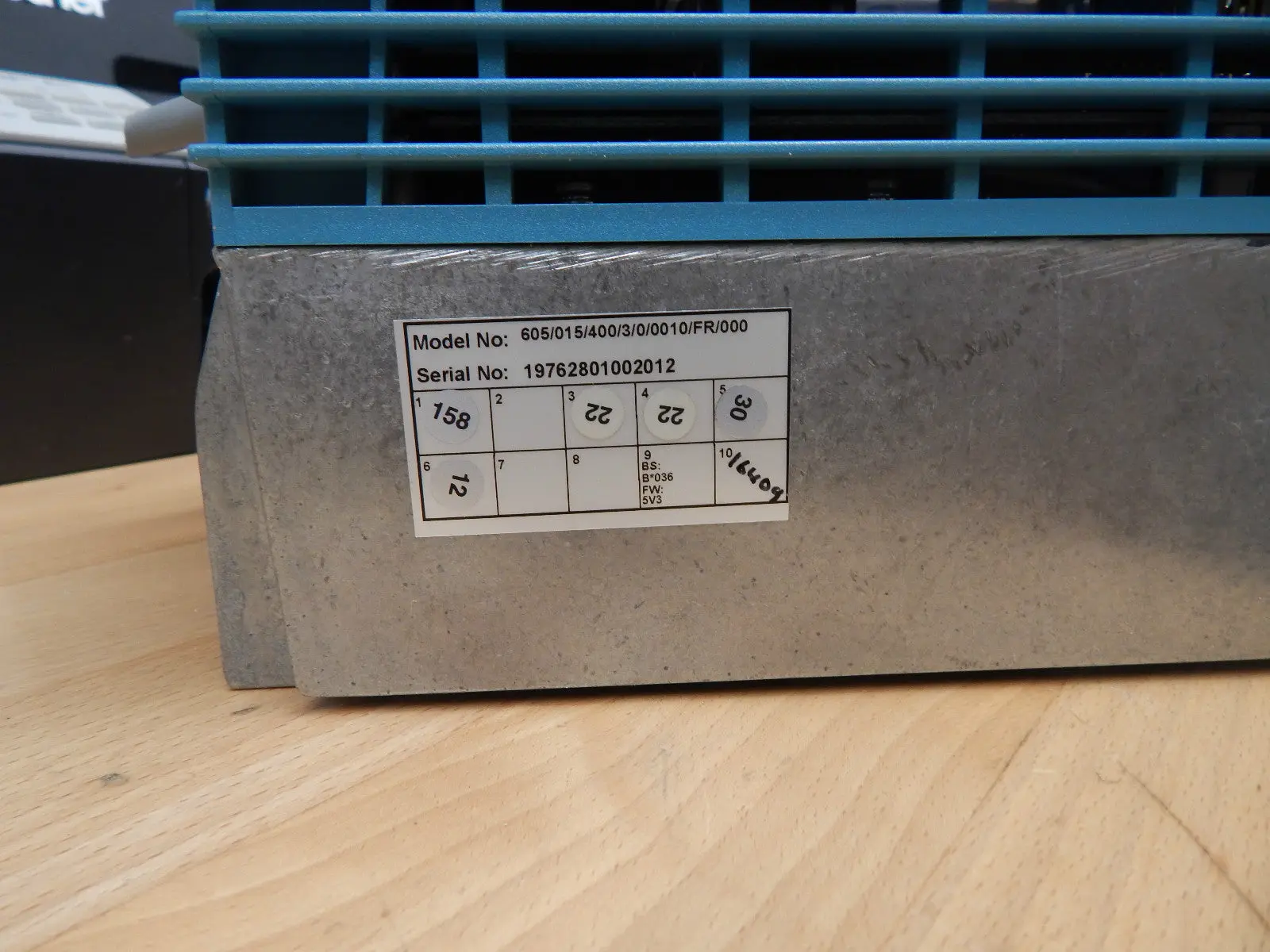 Produktfoto 1 von Eurotherm Drives 605/015/400/3/0/0010/FR/00