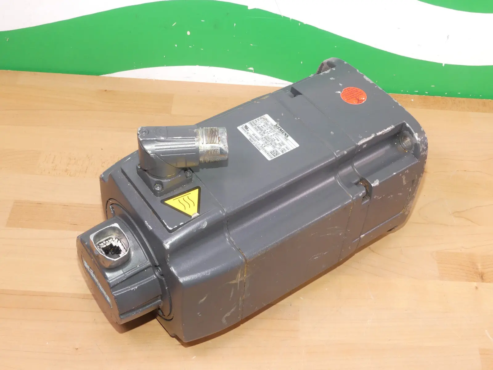 Produktfoto 1 von SIEMENS 1FK7063-2AF71-1AH0 Anschluss verbogen s.Bilder