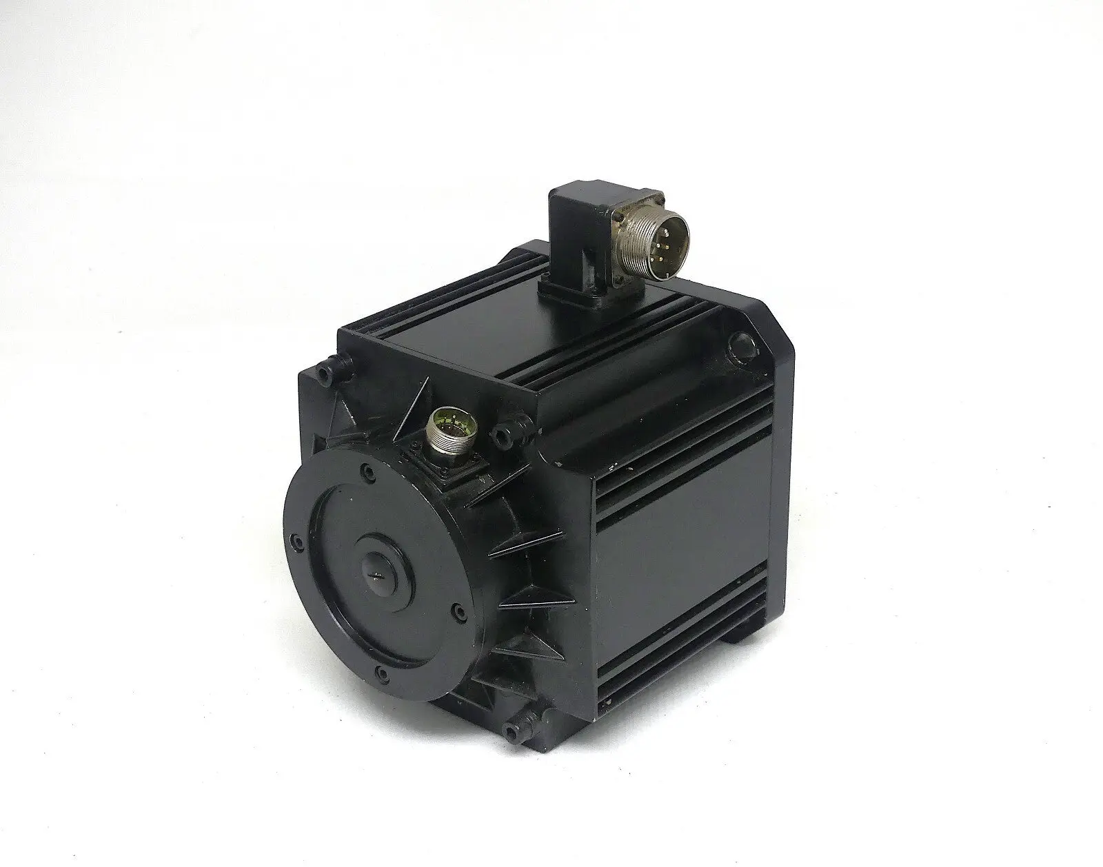 Produktfoto 1 von INDRAMAT MAC114A-0-ED-2-C/130-A-0/S001