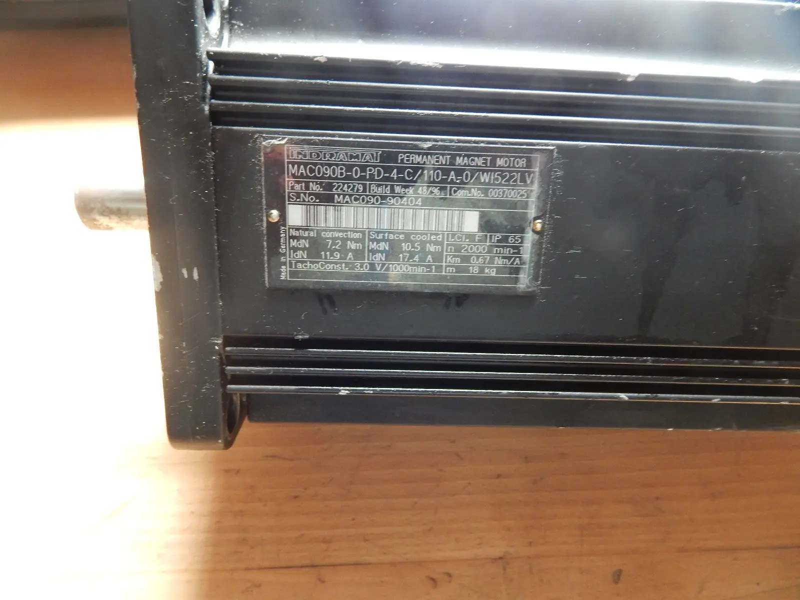 Produktfoto 1 von INDRAMAT Servomotor MAC090B-0-PD-4-C/110-A-0/WI522LV