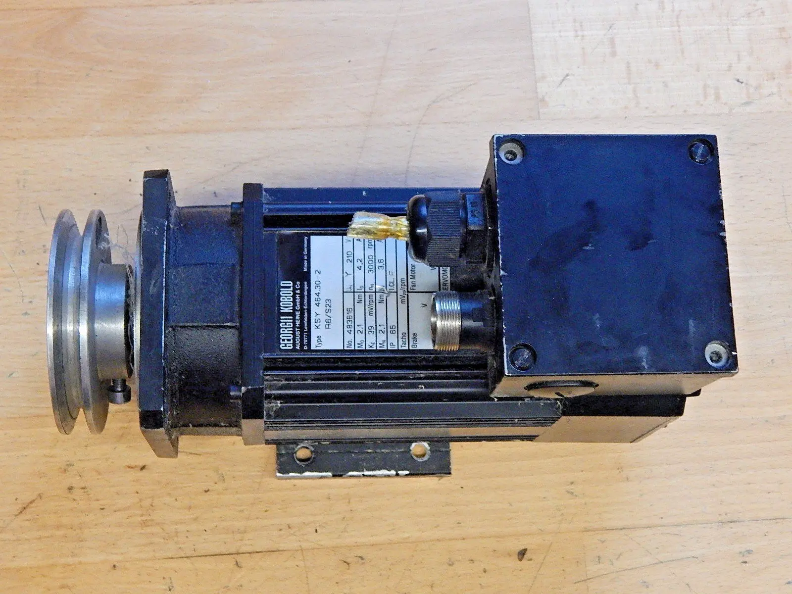 Georgii Kobold Servomotor KSY 464.30-2 3000rpm Used s.Bilder