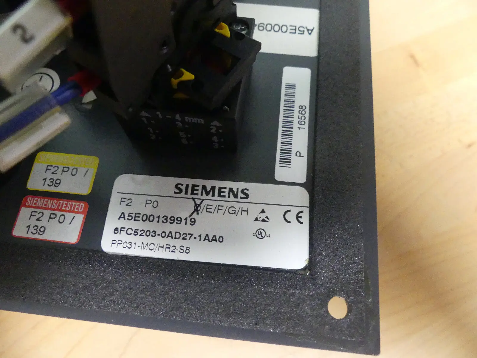 Produktfoto 1 von Siemens Push Button Panel 6FC5203-0AD27-1AA0   6FC5 203-0AD27-1AA0 Version: D