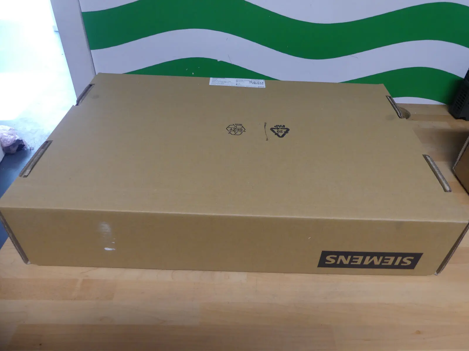 Produktfoto 1 von SIEMENS 6SL3120-2TE21-8AD0   6SL31202TE130AD0