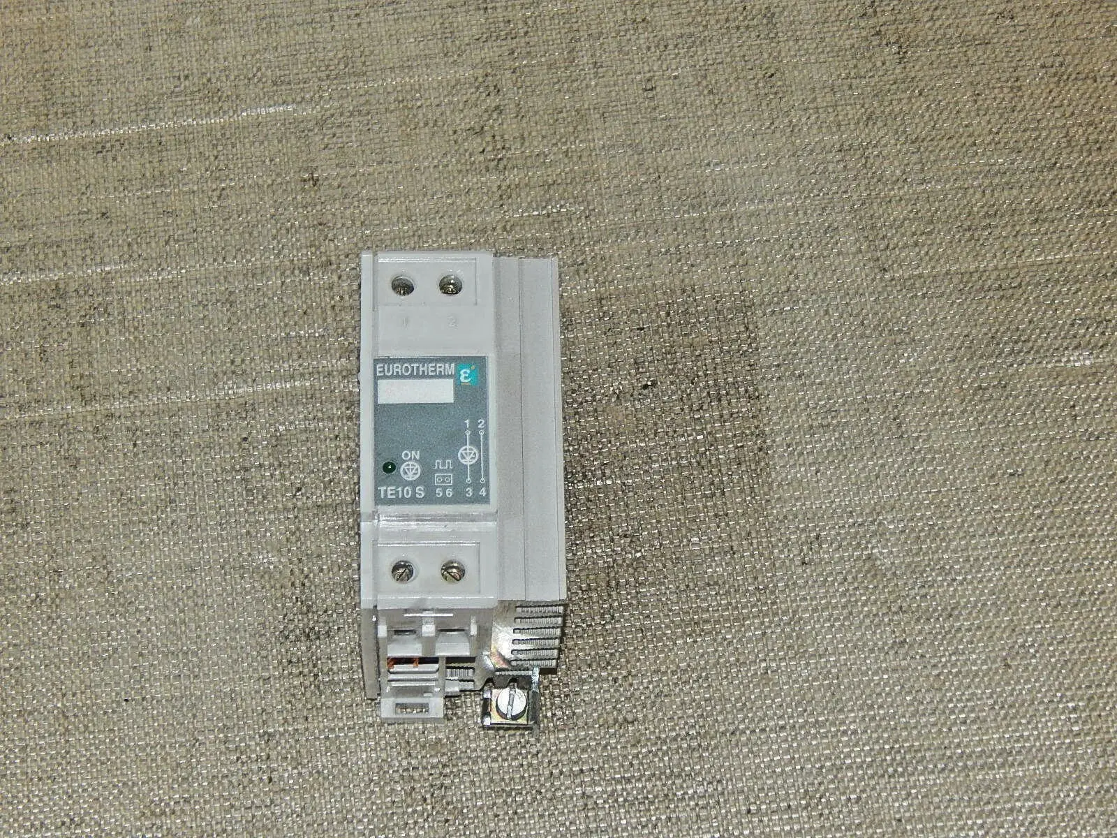 Produktfoto 1 von EUROTHERM Relais TE10S/25A/240V/LGC/96/00 used