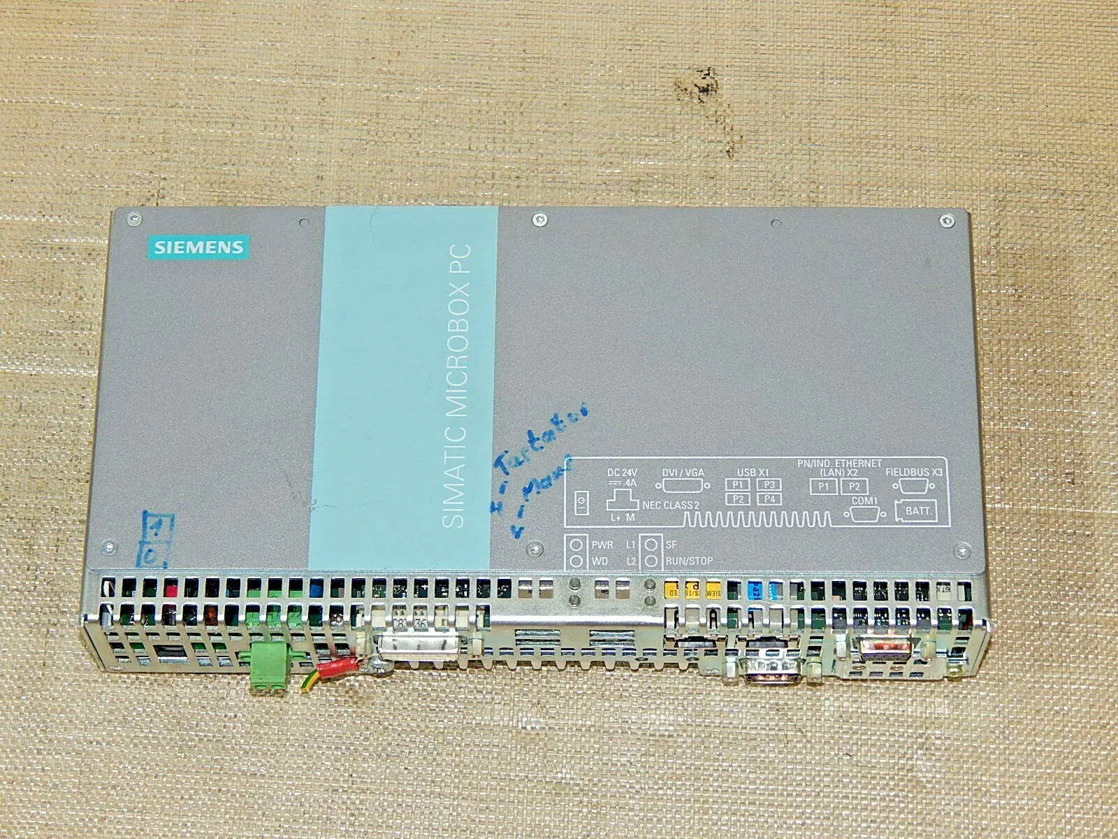 Produktfoto 1 von Siemens  Microbox PC 6ES7 675-1DK30-0AA0 // 6ES7675-1DK30-0AA0 IPC427C USED