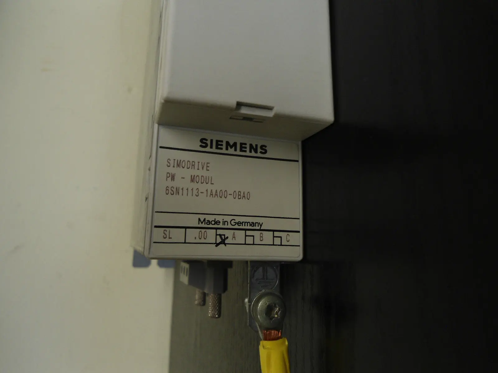 Produktfoto 1 von Siemens Simodrive PW Modul 6SN1113-1AA00-0BA0