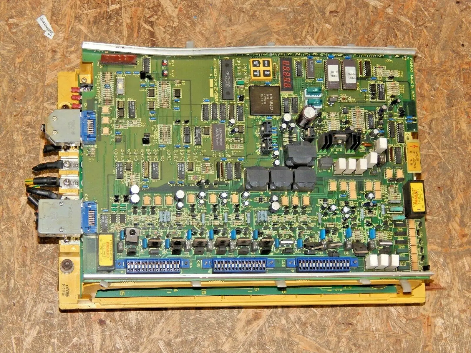 Produktfoto 1 von FANUC A20B-1003-0300 / 09A Spindle Drive Board Rahme gebrochen s.Bilder