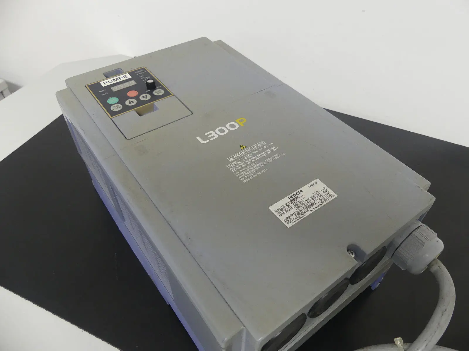 Produktfoto 1 von Frequenzumrichter Hitachi L300P - 300HFE2 s.Bilder