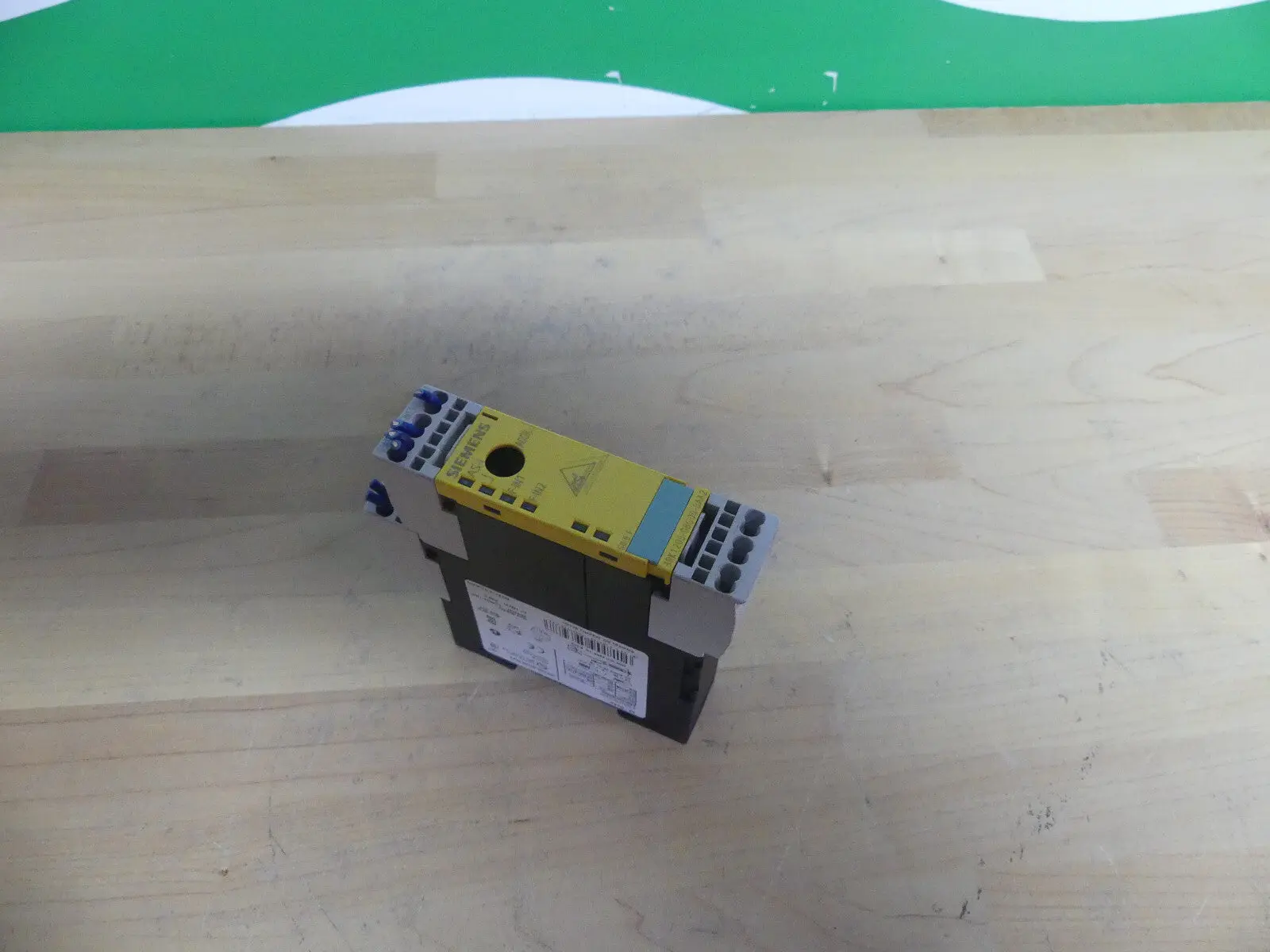 Produktfoto 1 von Siemens 3RK1205-0BG00-0AA2