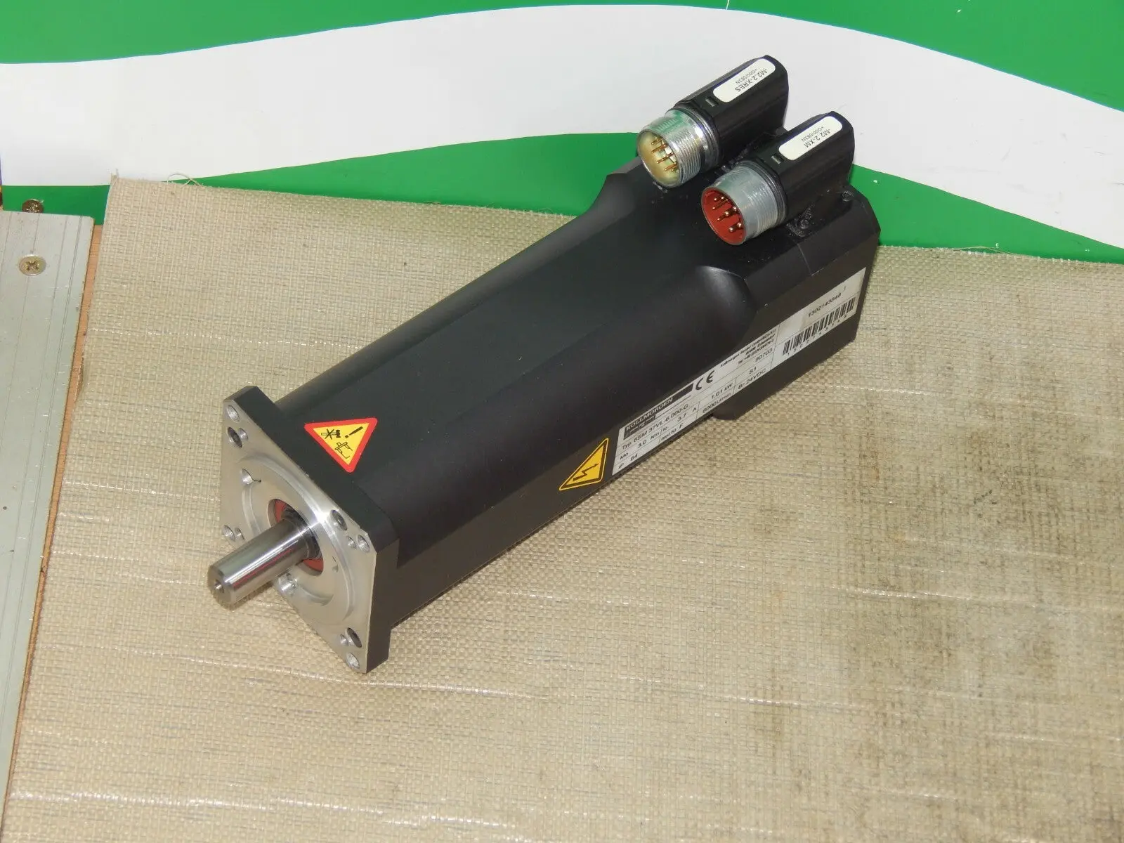 Produktfoto 1 von Kollmorgen 6SM 37VL-6.000-G // 6SM37VL-6.000-G Servomotor s.Bilder